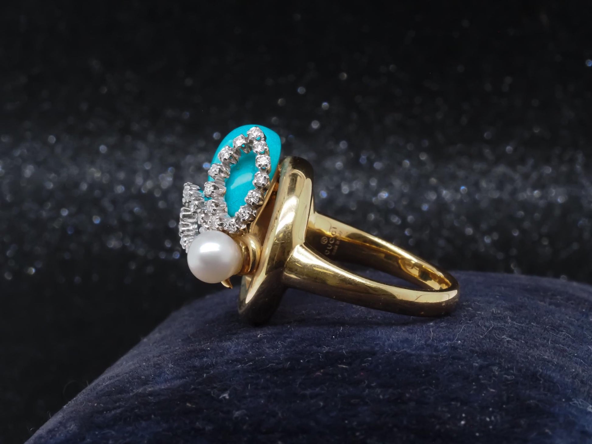 Estate Vintage 18K Gucci Bee Horsebit Turquoise Diamond Ring - VHK#116b