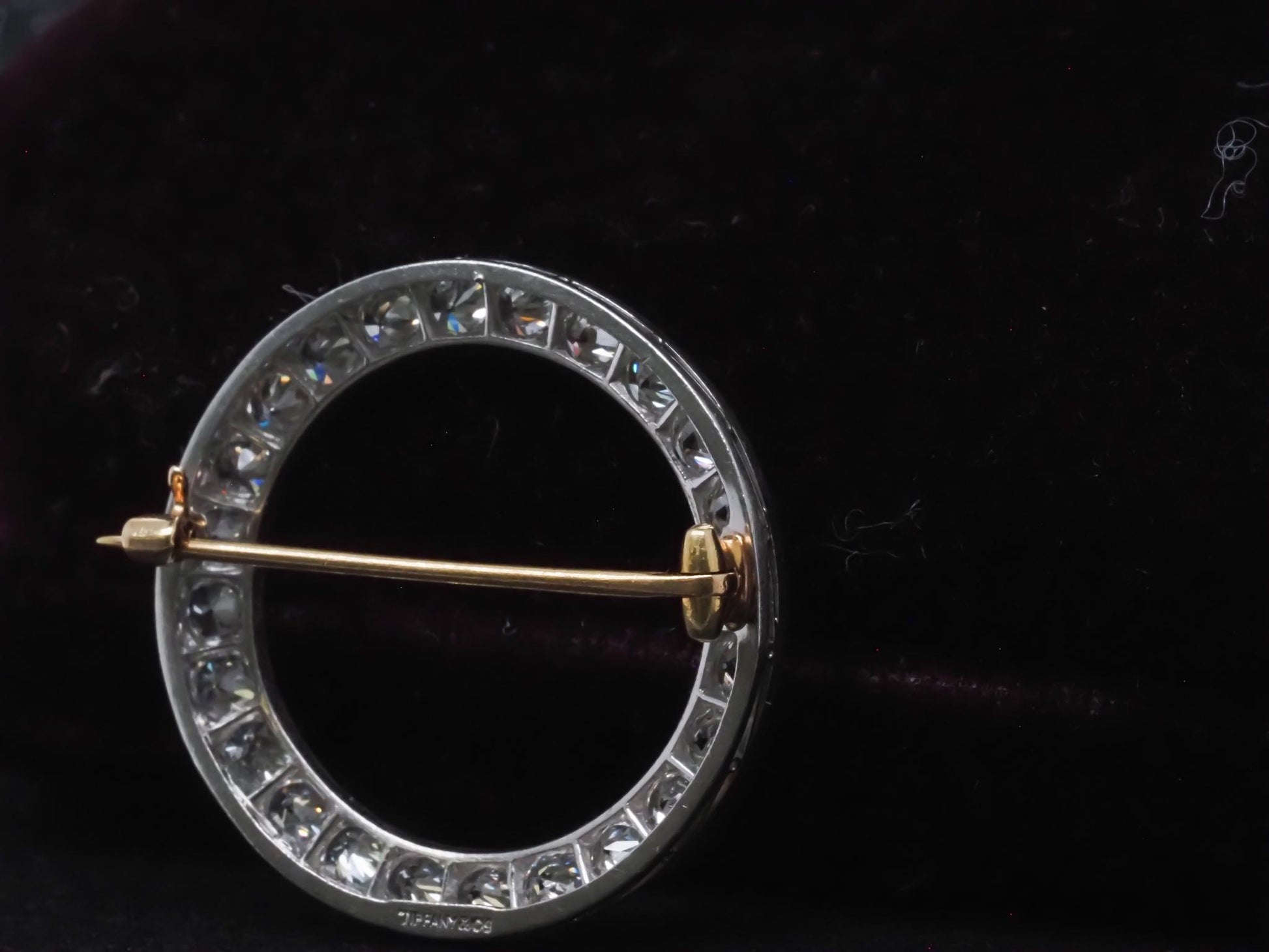 Estate 1920s Art Deco Tiffany & Co. 5.75ct Old European Diamond Platinum Circle