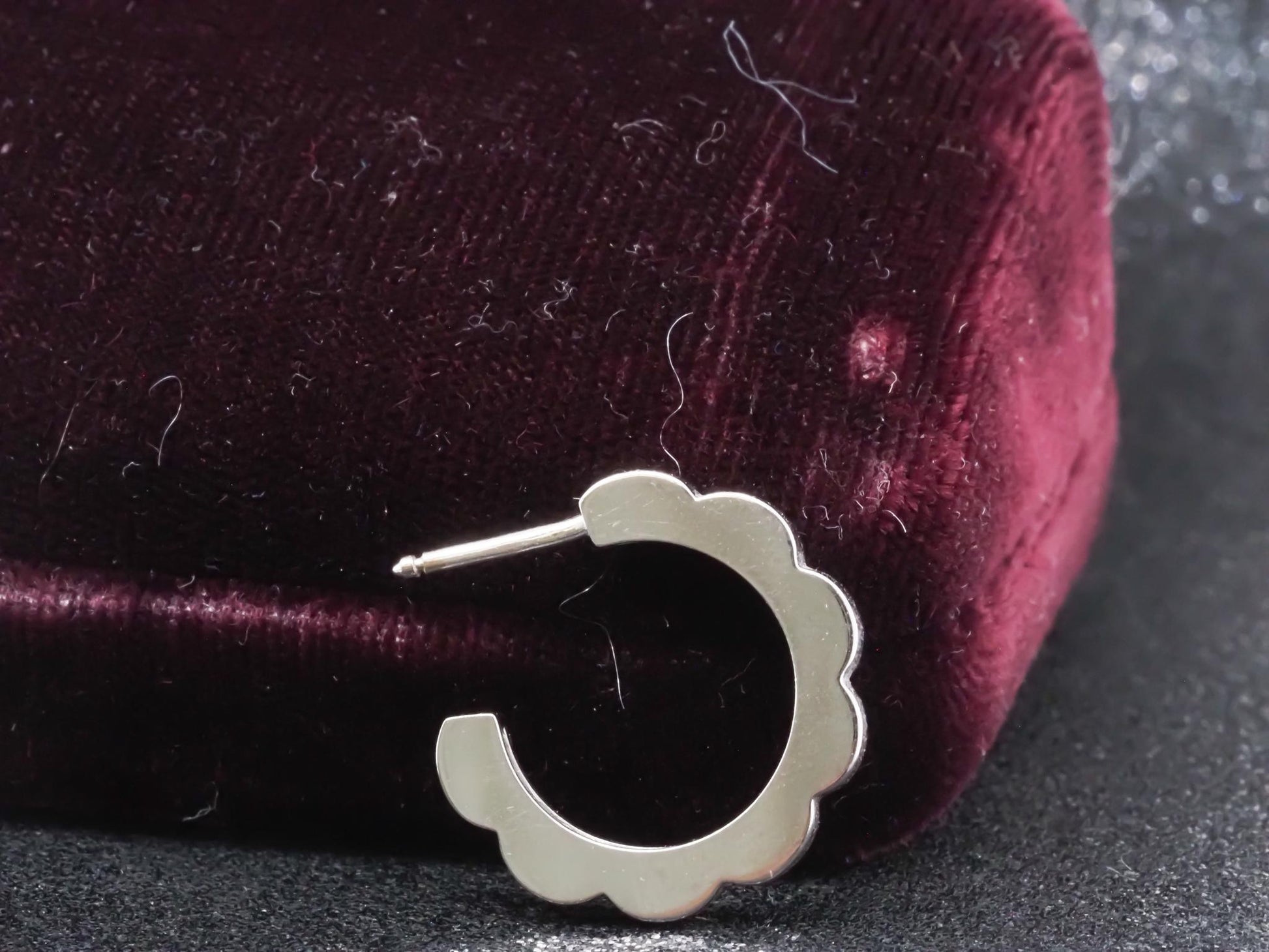 Estate 1990s 18K White Gold Chanel Scallop Hoop Earrings - VHK#151a