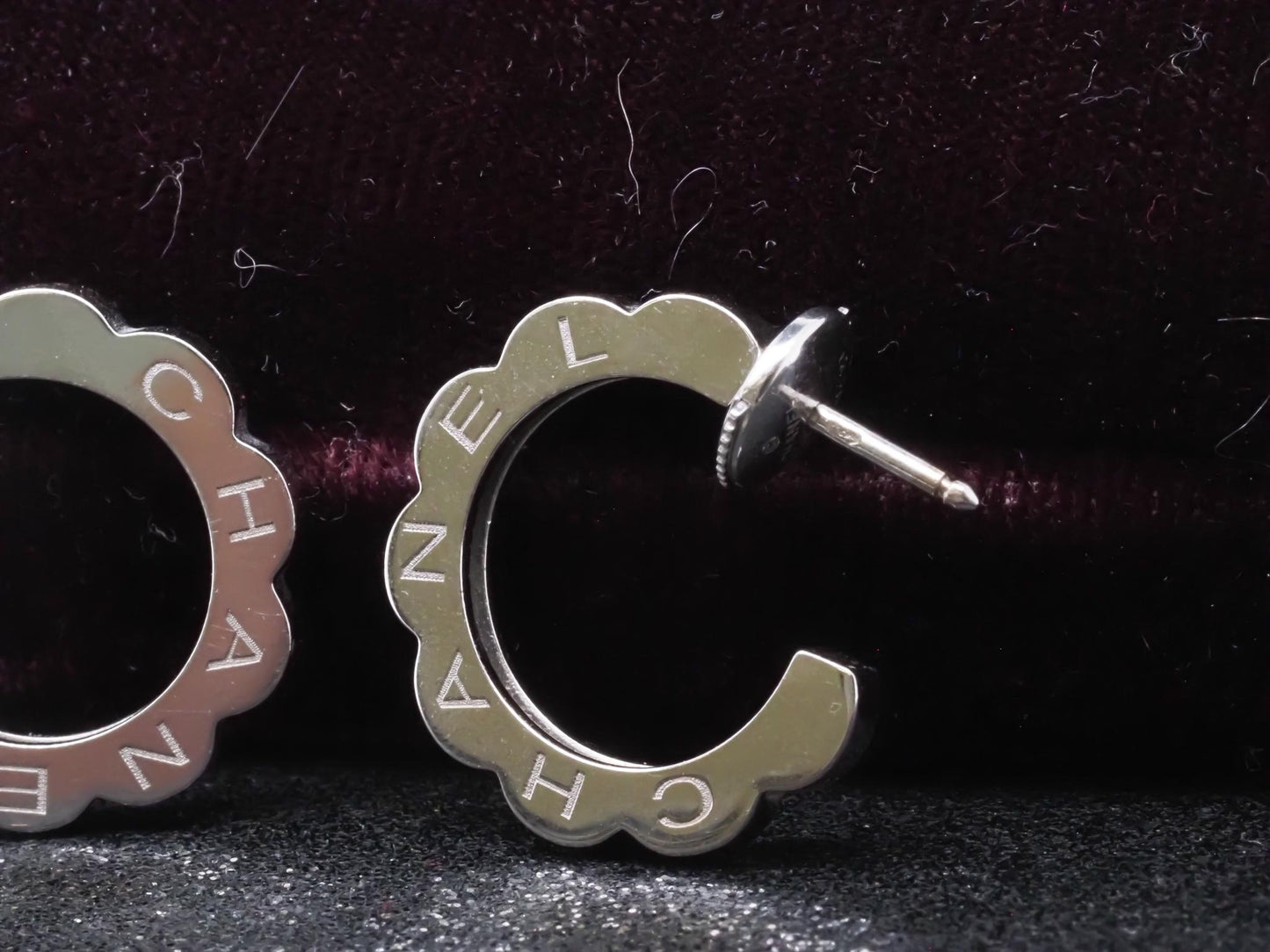 Estate 1990s 18K White Gold Chanel Scallop Hoop Earrings - VHK#151a