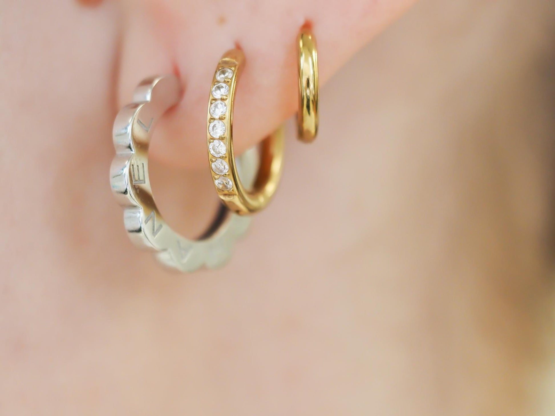 Estate 1990s 18K White Gold Chanel Scallop Hoop Earrings - VHK#151a