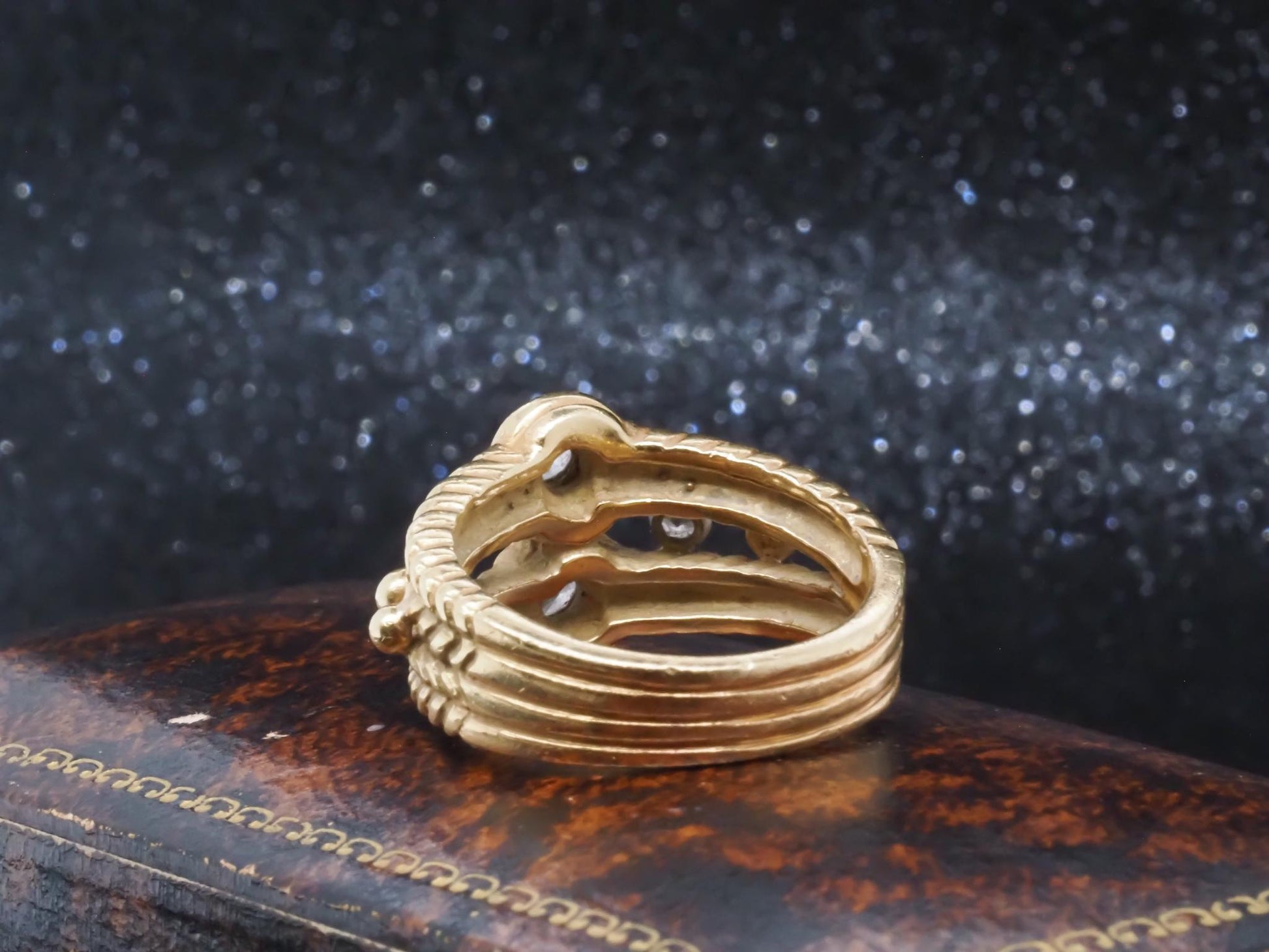 Estate 18K Yellow Gold Diamond Engraved Band - VHK#45A