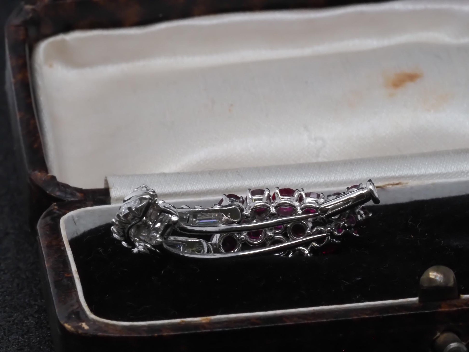 Vintage Art Deco Platinum Ruby & Diamond Brooch Pin - VHK#324a
