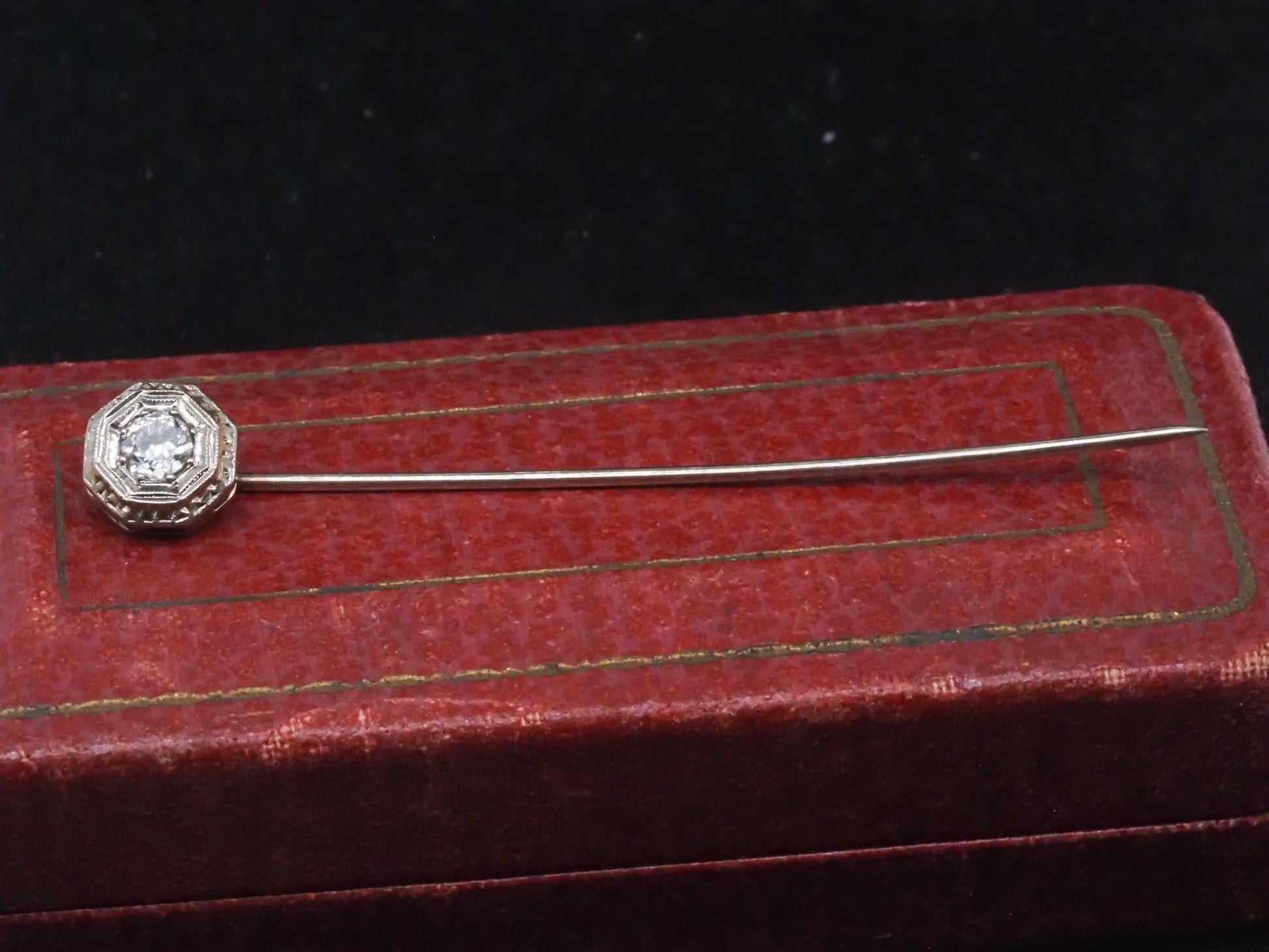 Estate Art Deco 16K White Gold Diamond Stick Pin - VHK#342a