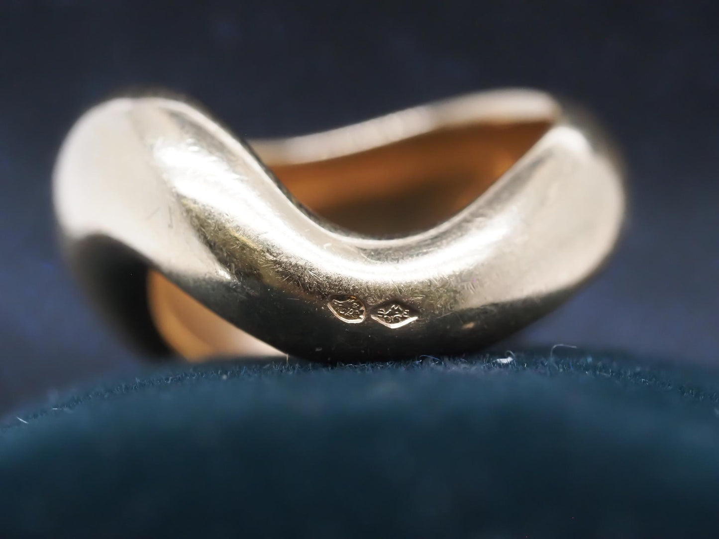 18K Yellow Gold FRED Paris Mouvementé Band Ring Size 5 - VHK#19b
