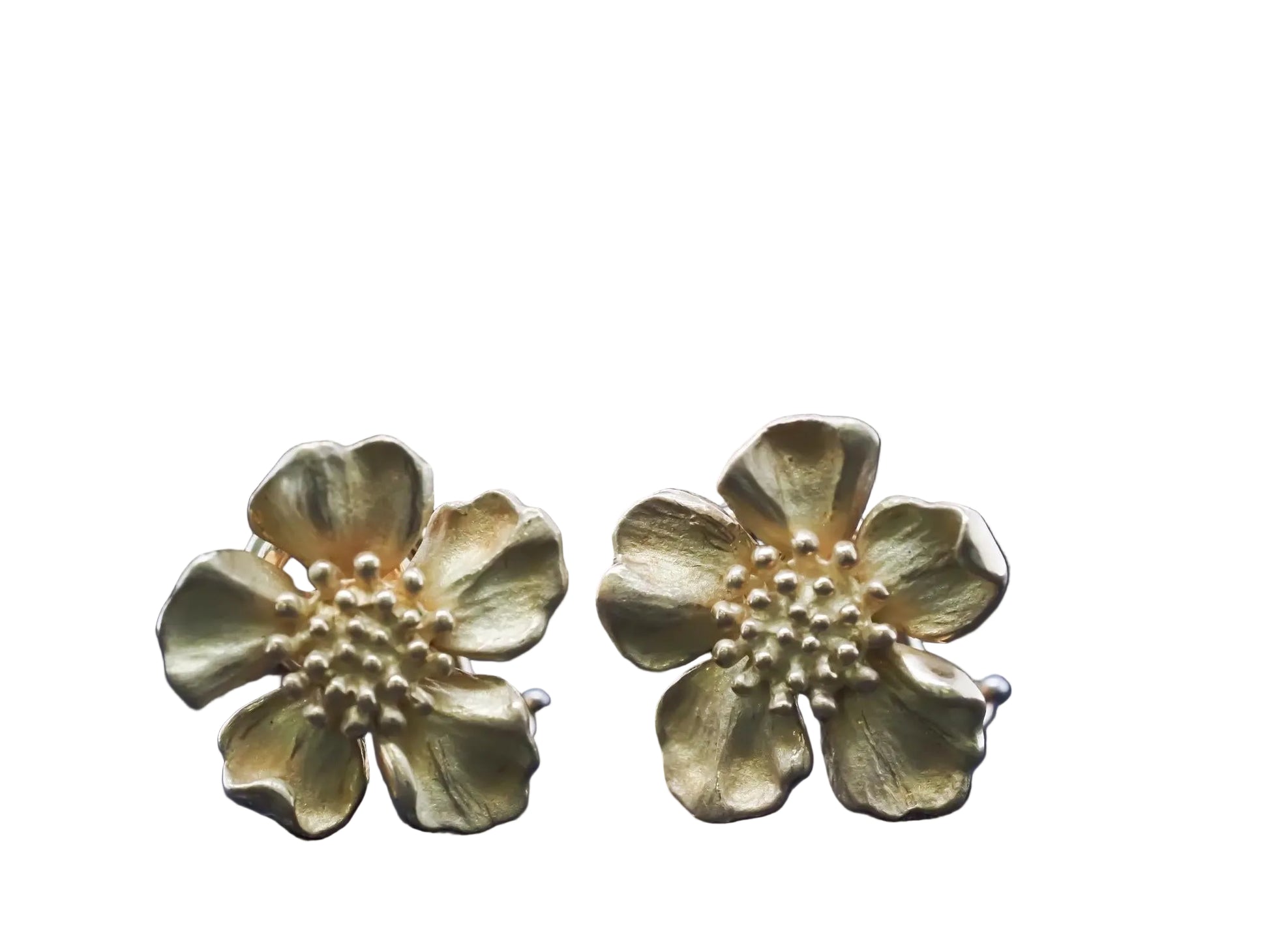 Estate Tiffany & Co. 18K Yellow Gold Dogwood Flower Earrings - VHK#88b