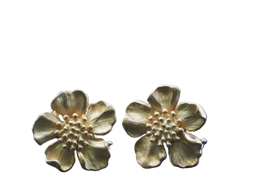 Estate Tiffany & Co. 18K Yellow Gold Dogwood Flower Earrings - VHK#88b