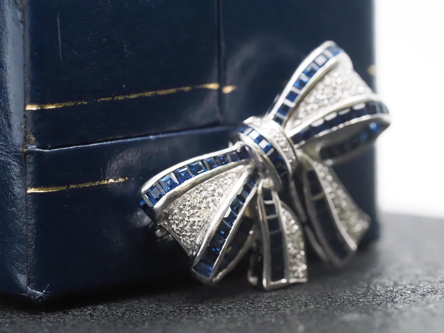 Estate 18K White Gold Sapphire & Diamond Ribbon Brooch - VHK#219B