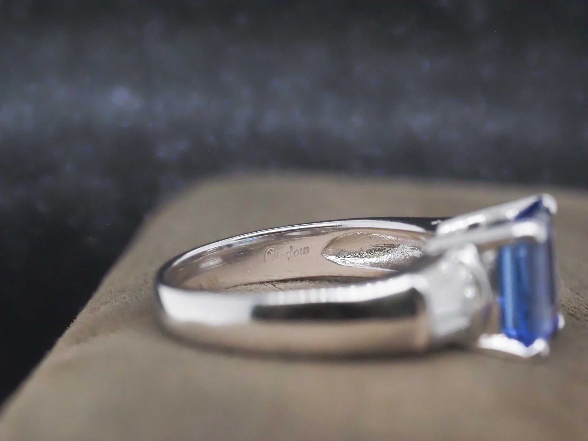 Estate 18K White Gold Tanzanite and Diamond Ring - VHK#304a