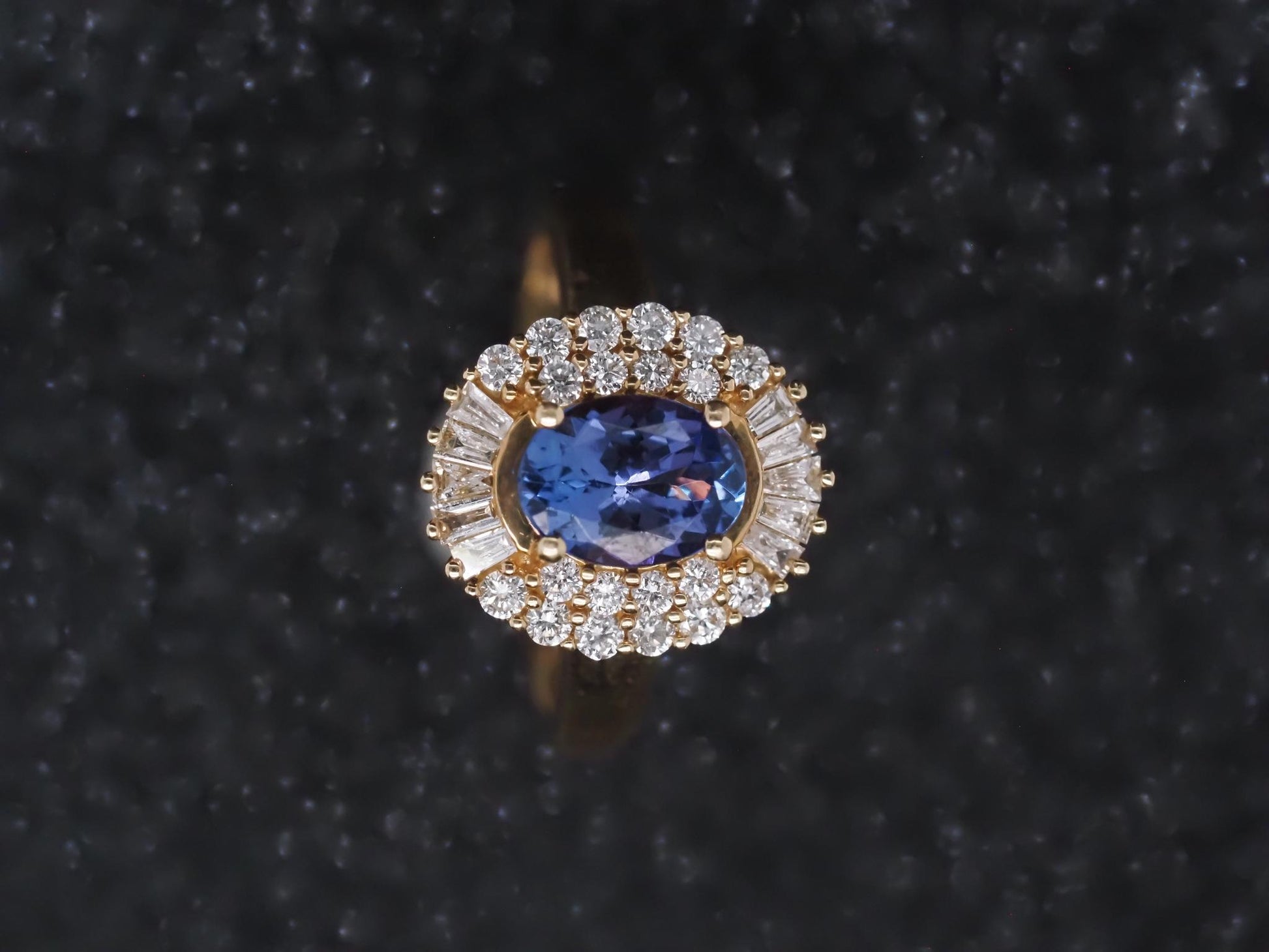 Estate EFFY 14K Yellow Gold Tanzanite and Diamond Ring - VHK#315a