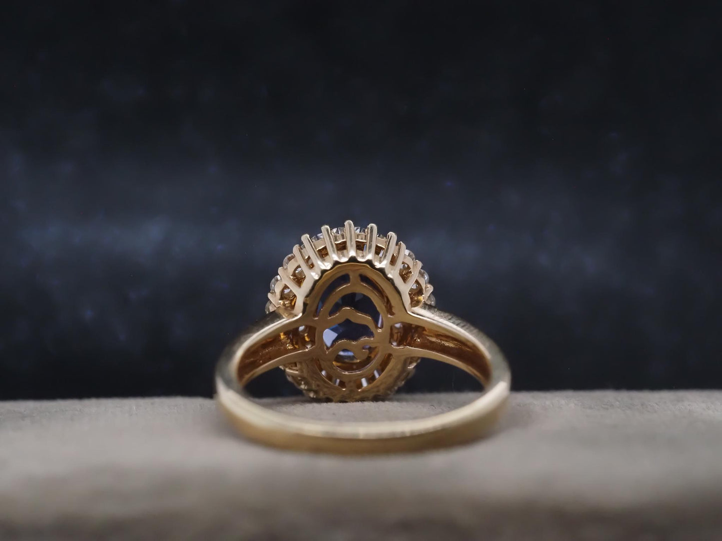 Estate EFFY 14K Yellow Gold Tanzanite and Diamond Ring - VHK#315a