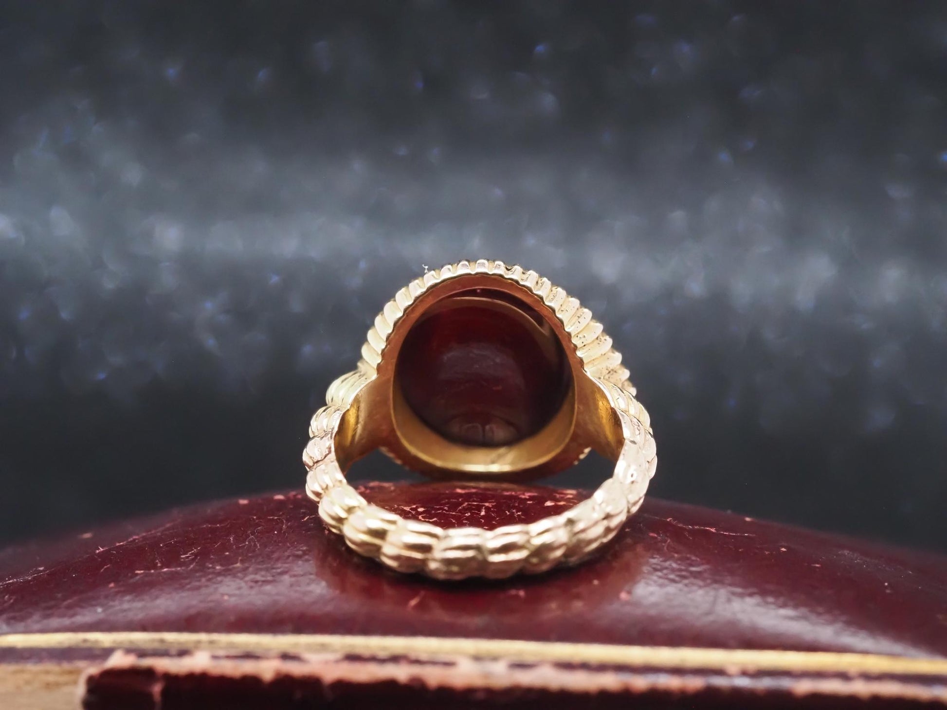 Estate Victorian 15K Yellow Gold Tourmaline Cabochon Ring - VHK#292a