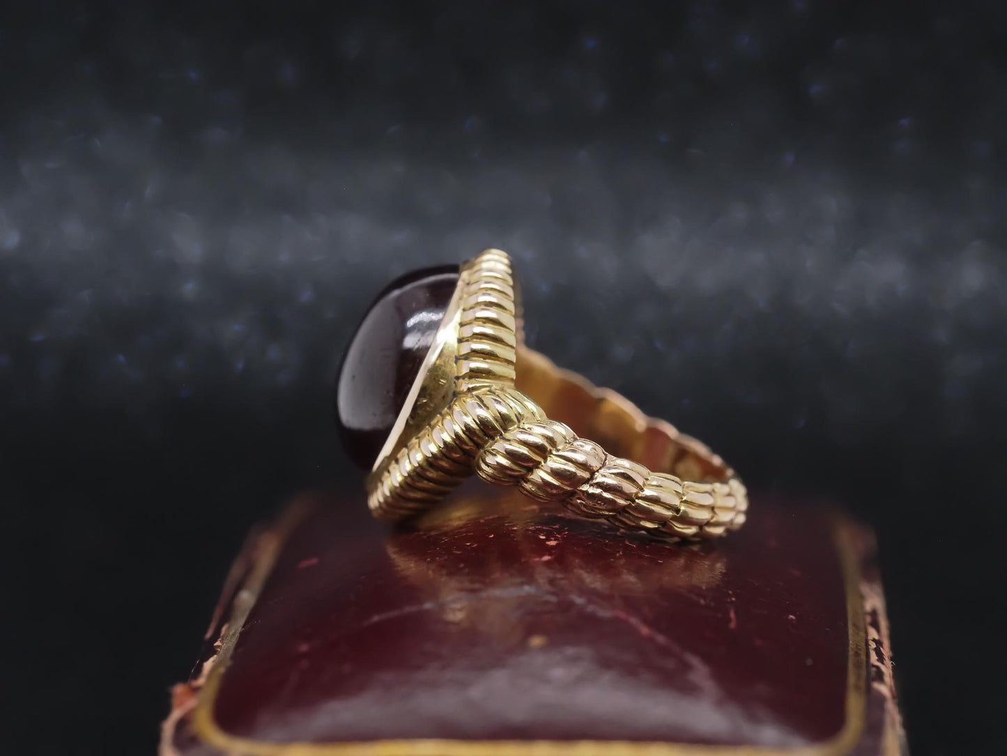Estate Victorian 15K Yellow Gold Tourmaline Cabochon Ring - VHK#292a