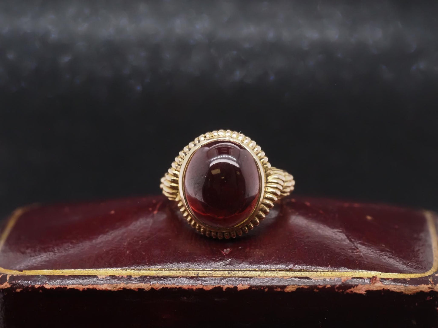 Estate Victorian 15K Yellow Gold Tourmaline Cabochon Ring - VHK#292a