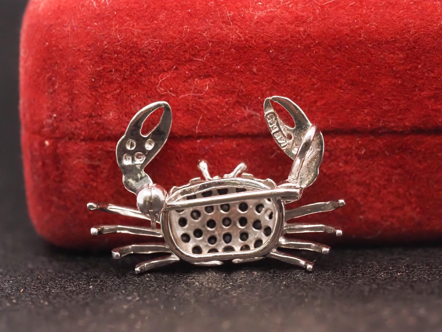 Estate 14K White Gold Sapphire and Diamond Crab Brooch - VHK#319A