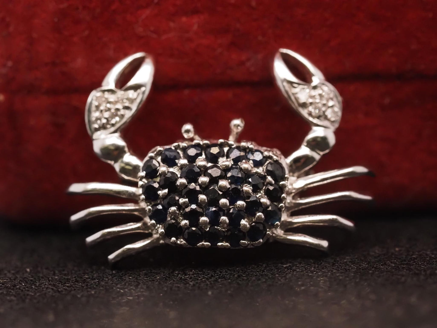 Estate 14K White Gold Sapphire and Diamond Crab Brooch - VHK#319A