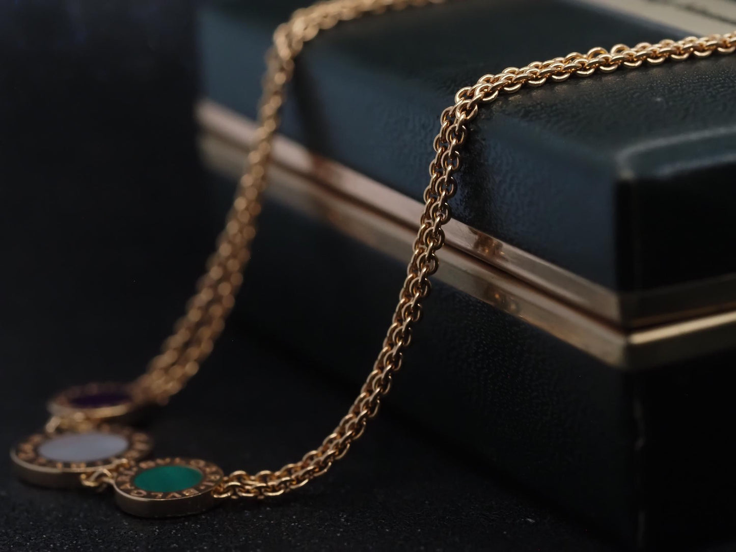 Estate BVLGARI 18K Yellow Gold Malachite, Mother Of Pearl, Sugilite Necklace