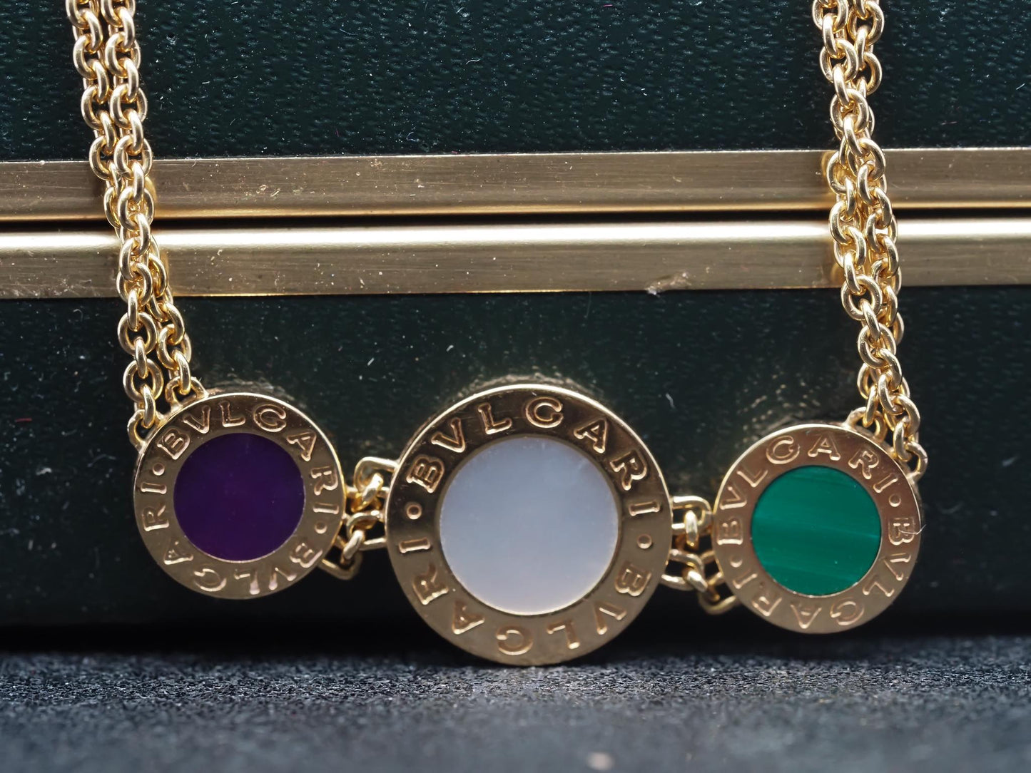 Estate BVLGARI 18K Yellow Gold Malachite, Mother Of Pearl, Sugilite Necklace