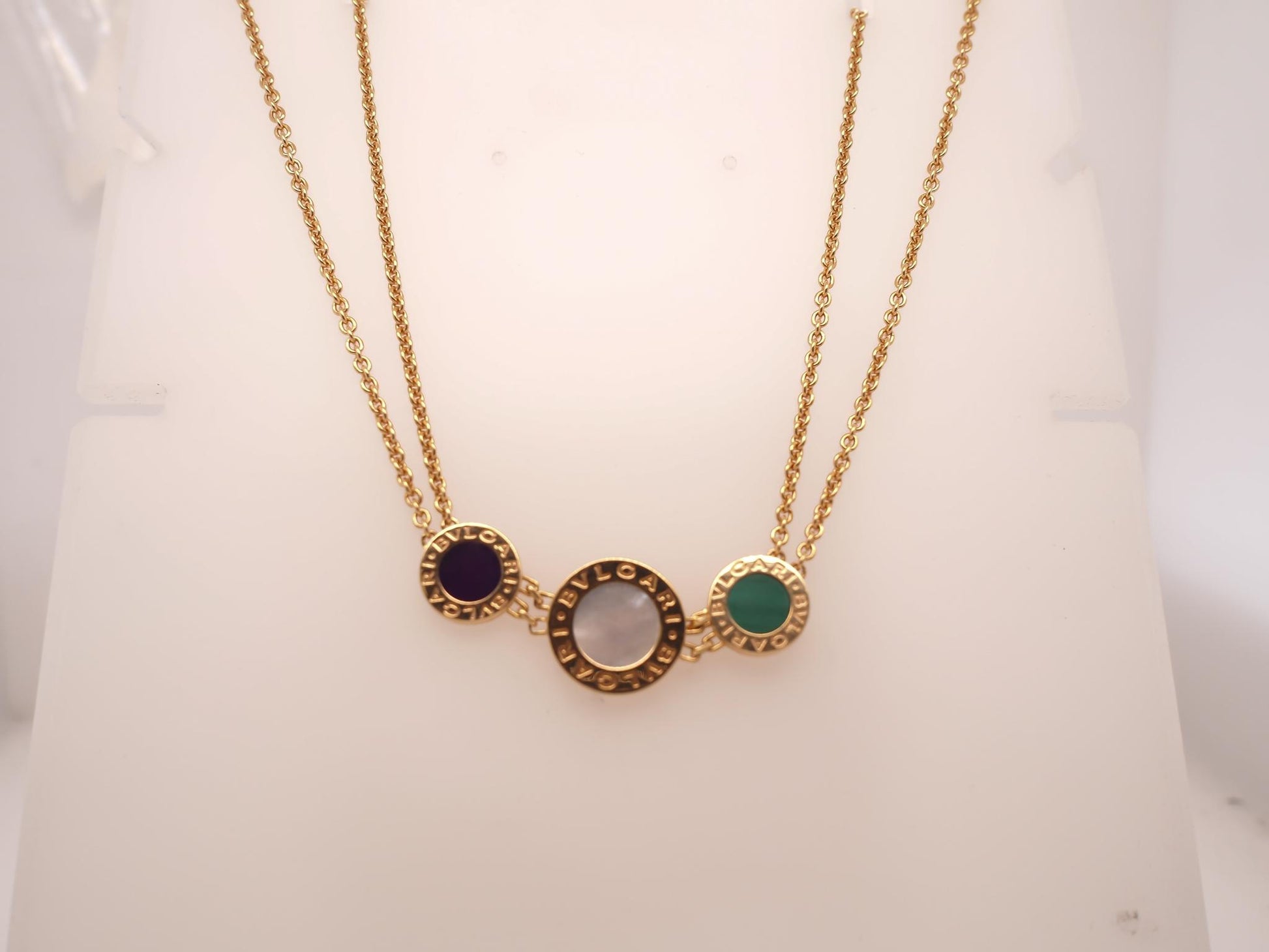 Estate BVLGARI 18K Yellow Gold Malachite, Mother Of Pearl, Sugilite Necklace
