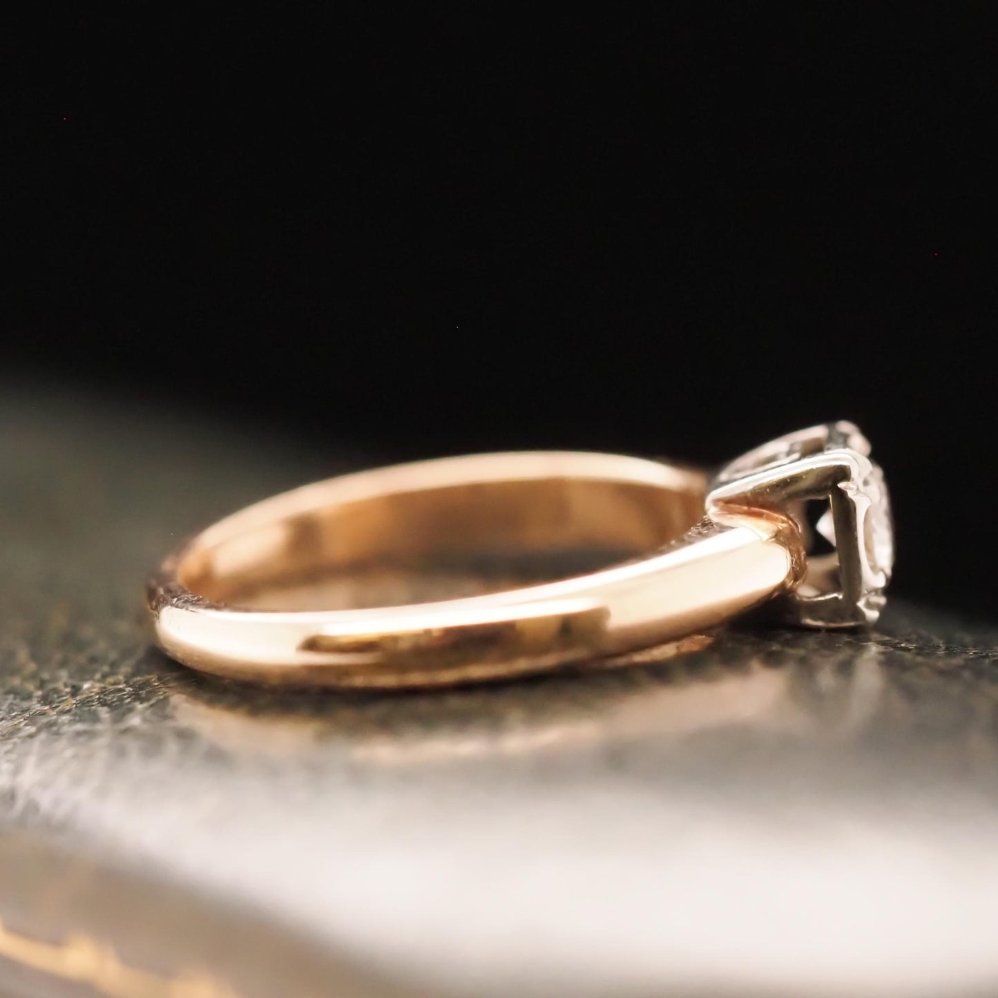 Vintage 1960s 14K Yellow Gold .15ct Diamond Engagement Ring - VHK#659