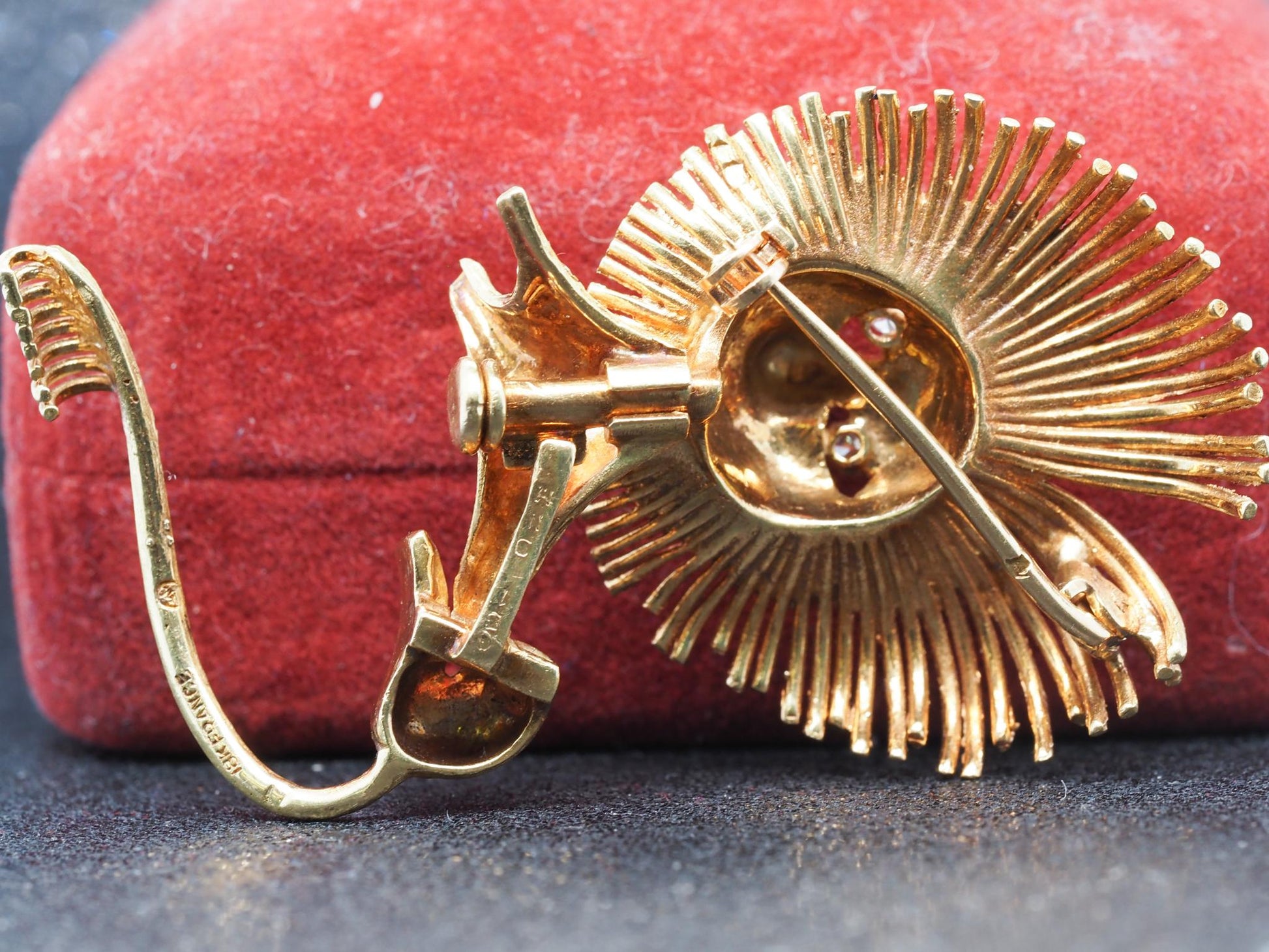 Estate Vintage French 18K Yellow Gold and Diamond Lion Brooch - VHK#115a
