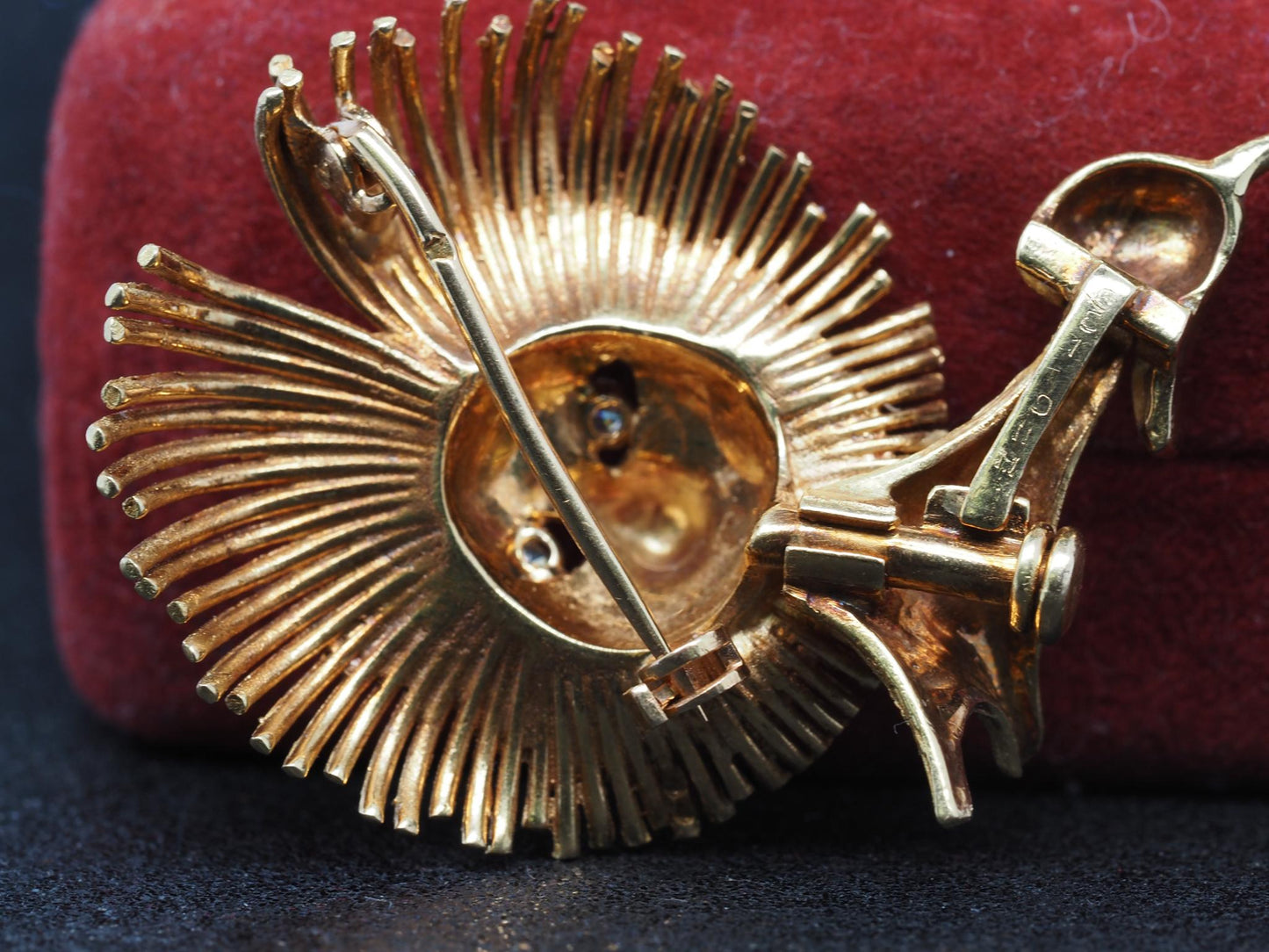 Estate Vintage French 18K Yellow Gold and Diamond Lion Brooch - VHK#115a