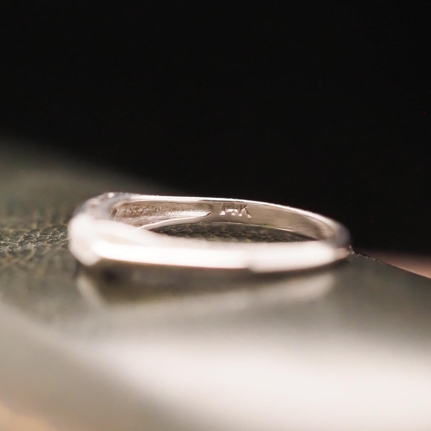 1940s Art Deco 14K White Gold Diamond Wedding Band - VHK#661