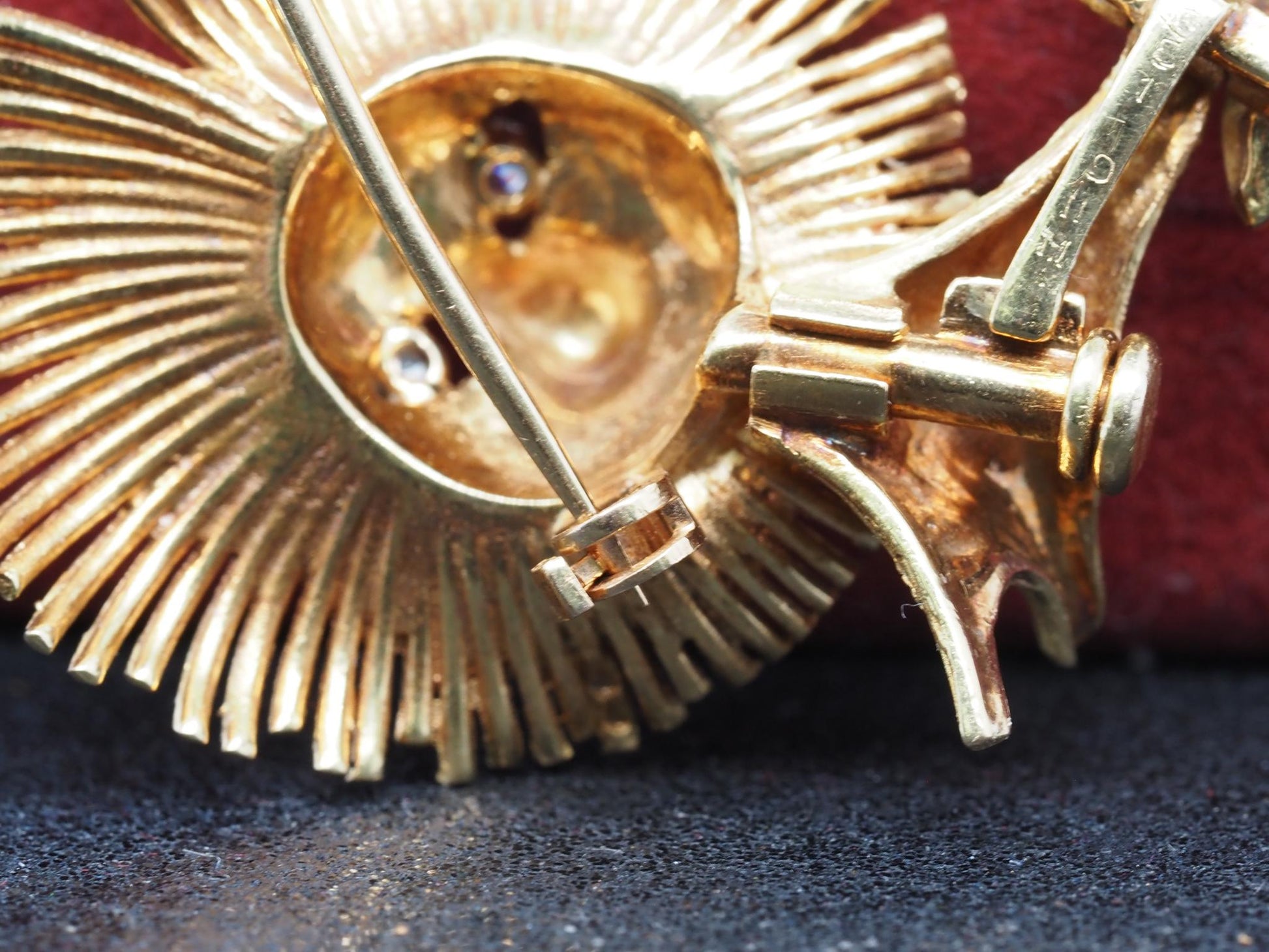 Estate Vintage French 18K Yellow Gold and Diamond Lion Brooch - VHK#115a