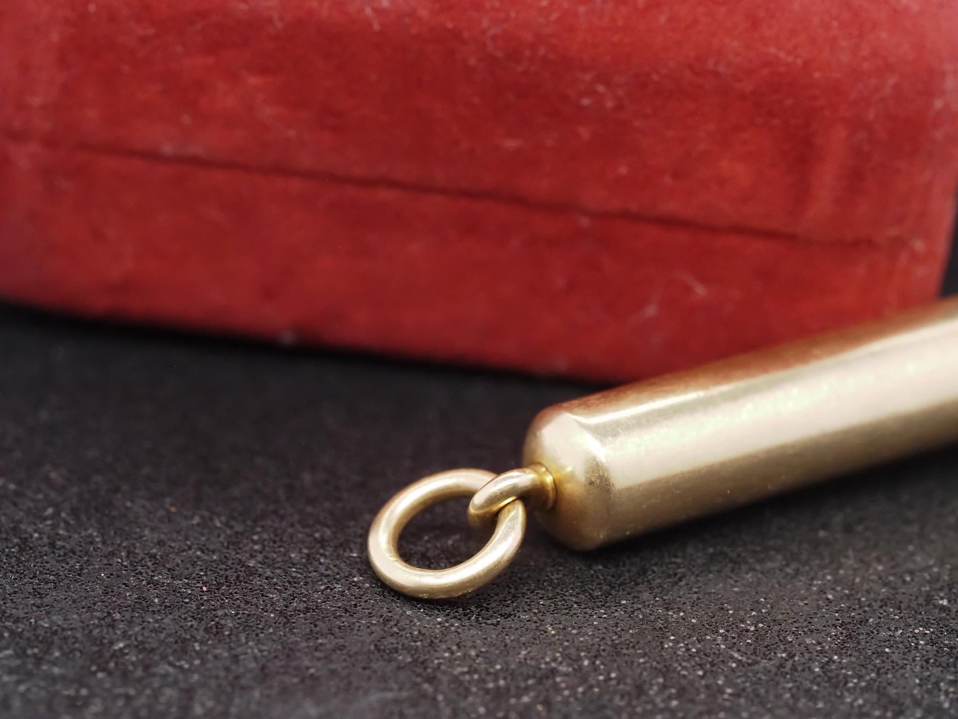 Victorian 15K Yellow Gold Retractable Pencil Pendant -VHK#414A