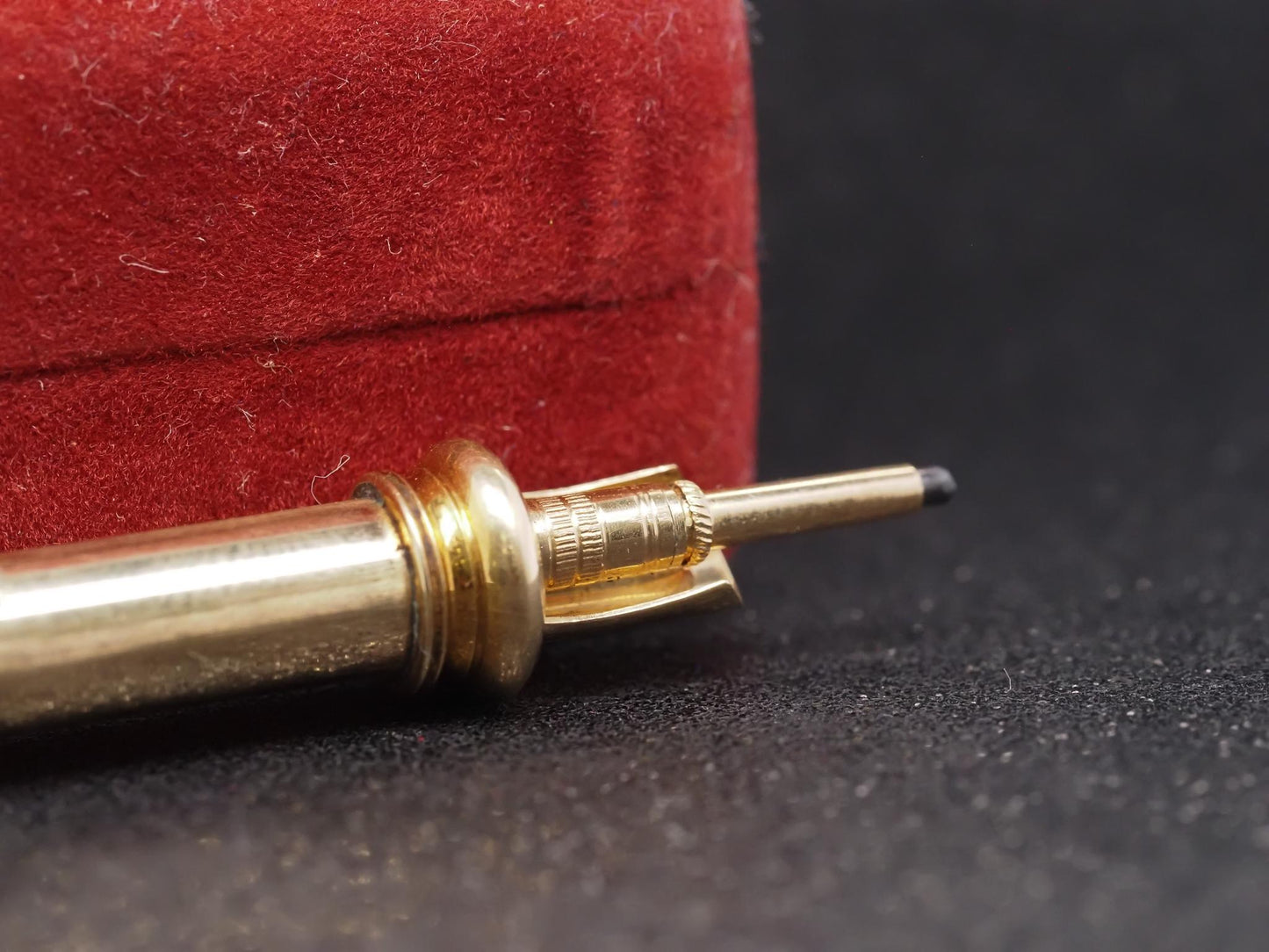 Victorian 15K Yellow Gold Retractable Pencil Pendant -VHK#414A