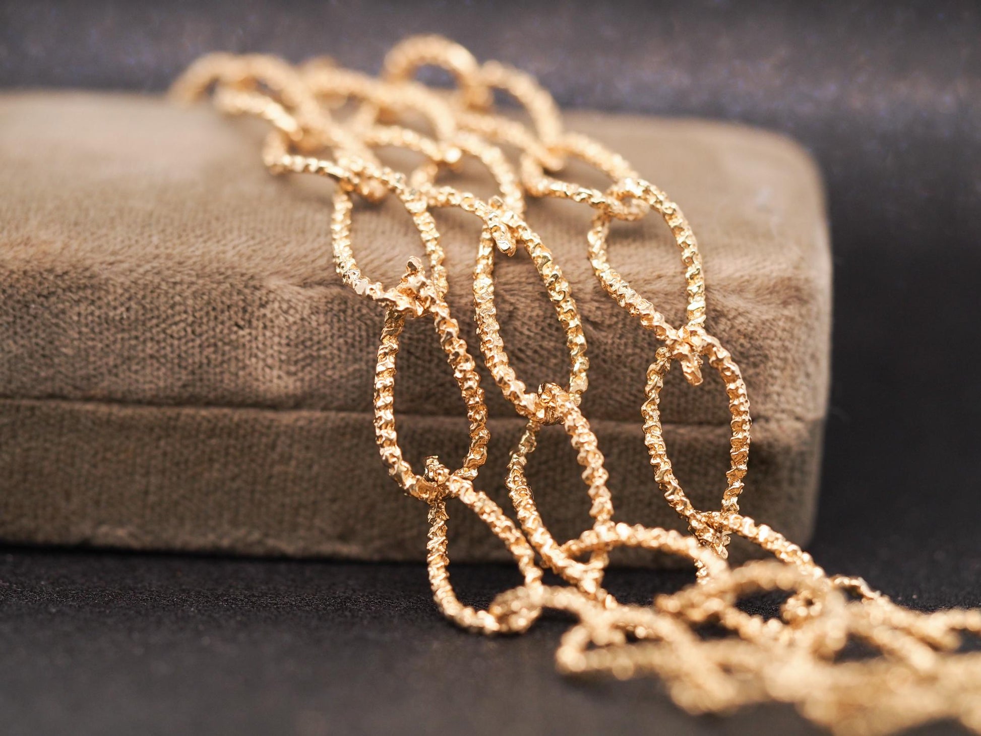Estate 1960s Textured 14K Yellow Gold Long Chain - VHK#187b