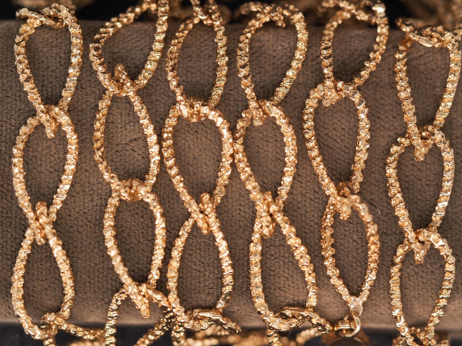 Estate 1960s Textured 14K Yellow Gold Long Chain - VHK#187b