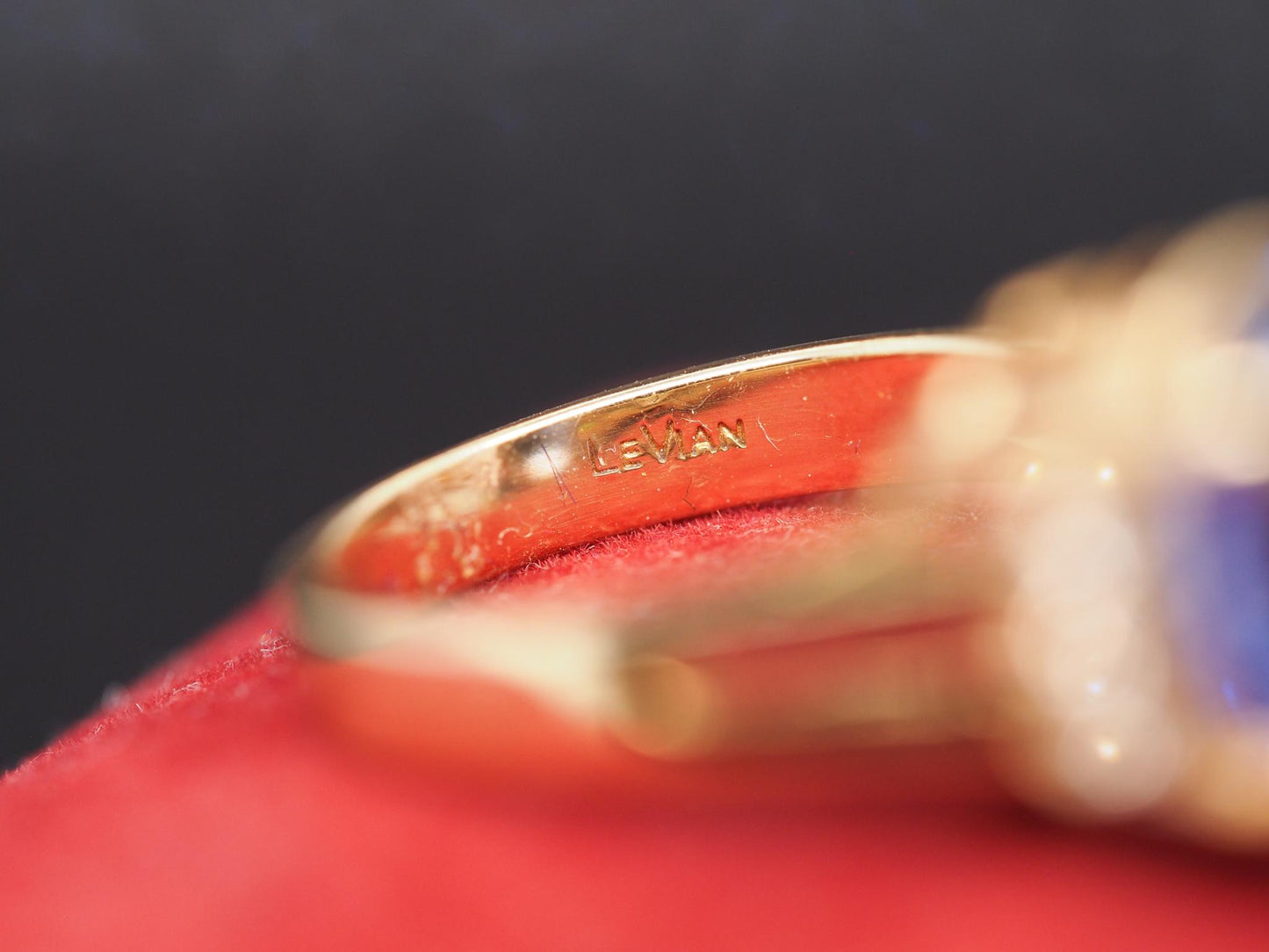 Estate LeVain 14K Yellow Gold Tanzanite and Diamond Ring - VHK#120c