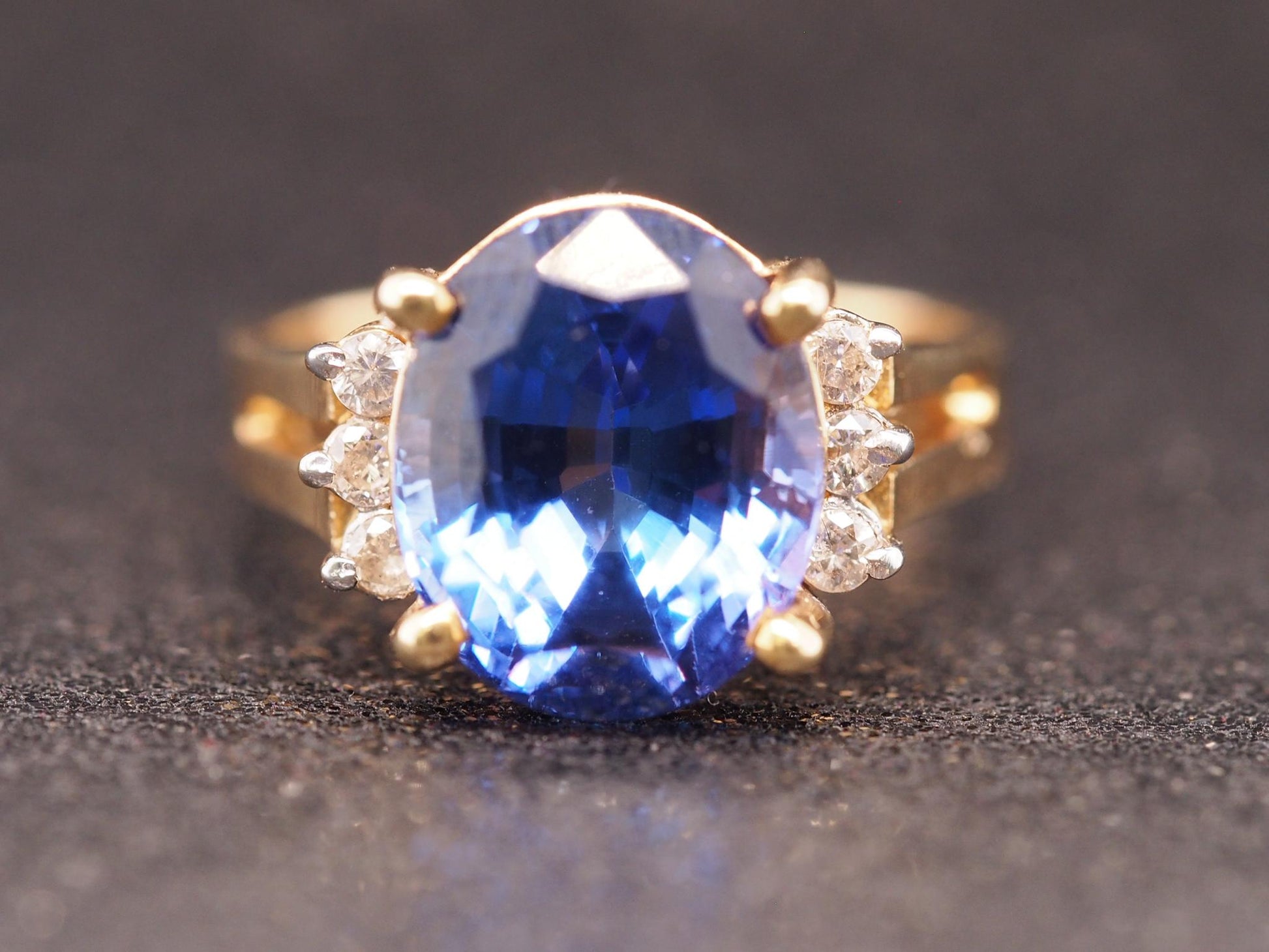 Estate LeVain 14K Yellow Gold Tanzanite and Diamond Ring - VHK#120c