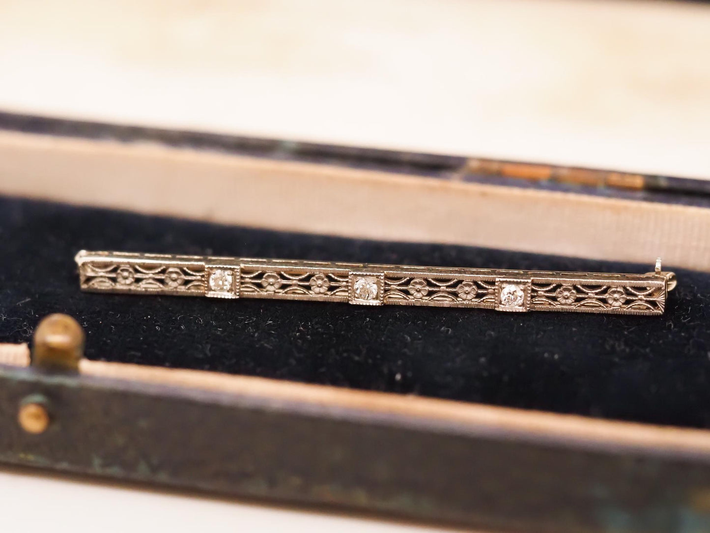 14K Gold Art Deco Diamond Bar Brooch Pin with Filigree - VHK#663