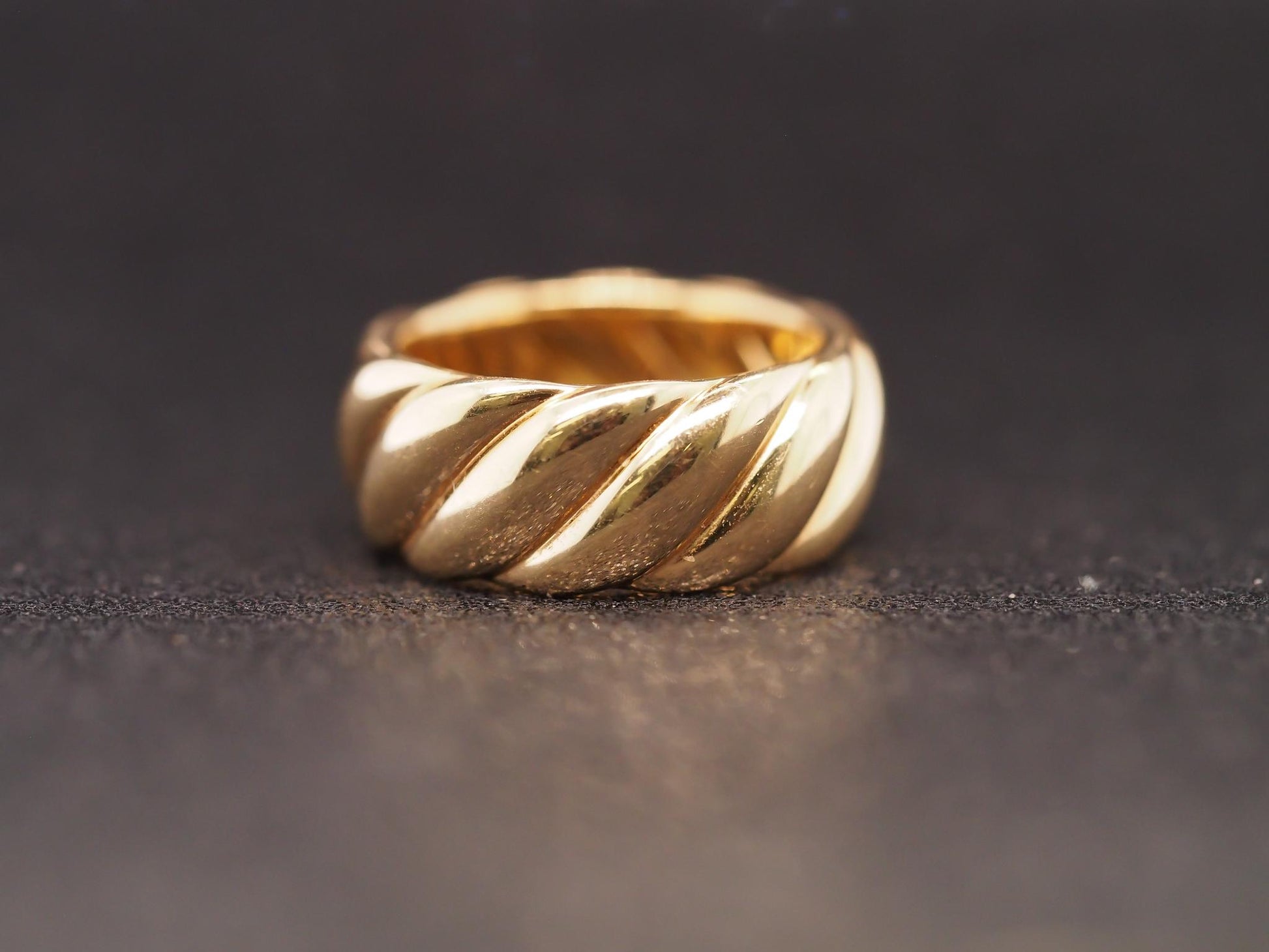 Estate David Yurman 18K Yellow Gold Sculpted Cable Ring - VHK#338a