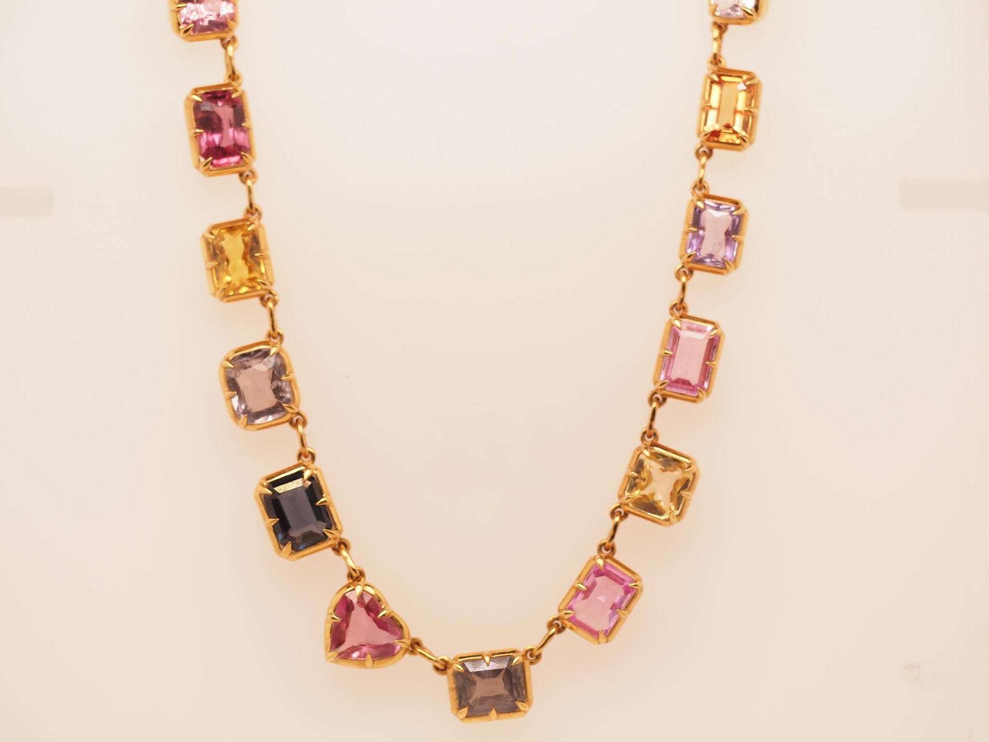 Estate 18K Yellow Gold Multicolor 40ct Unheated Sapphire Necklace - VHK#343a