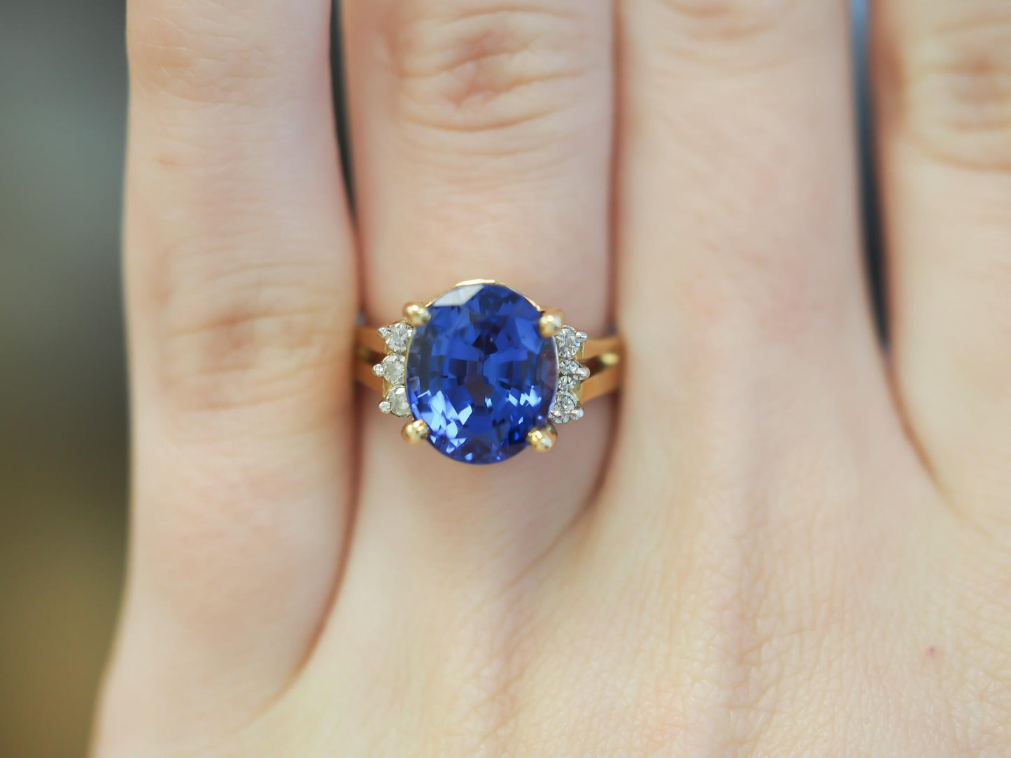 Estate LeVain 14K Yellow Gold Tanzanite and Diamond Ring - VHK#120c