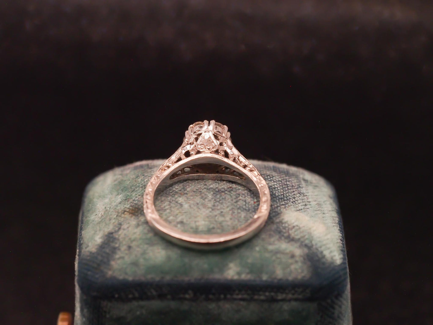 Estate Vintage Platinum Engraved Diamond Cluster Ring - VHK#451C