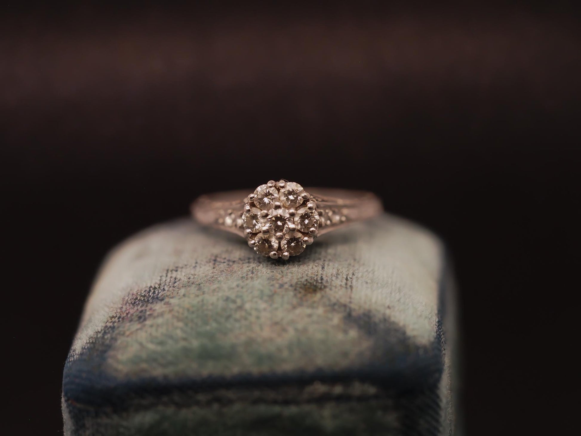 Estate Vintage Platinum Engraved Diamond Cluster Ring - VHK#451C