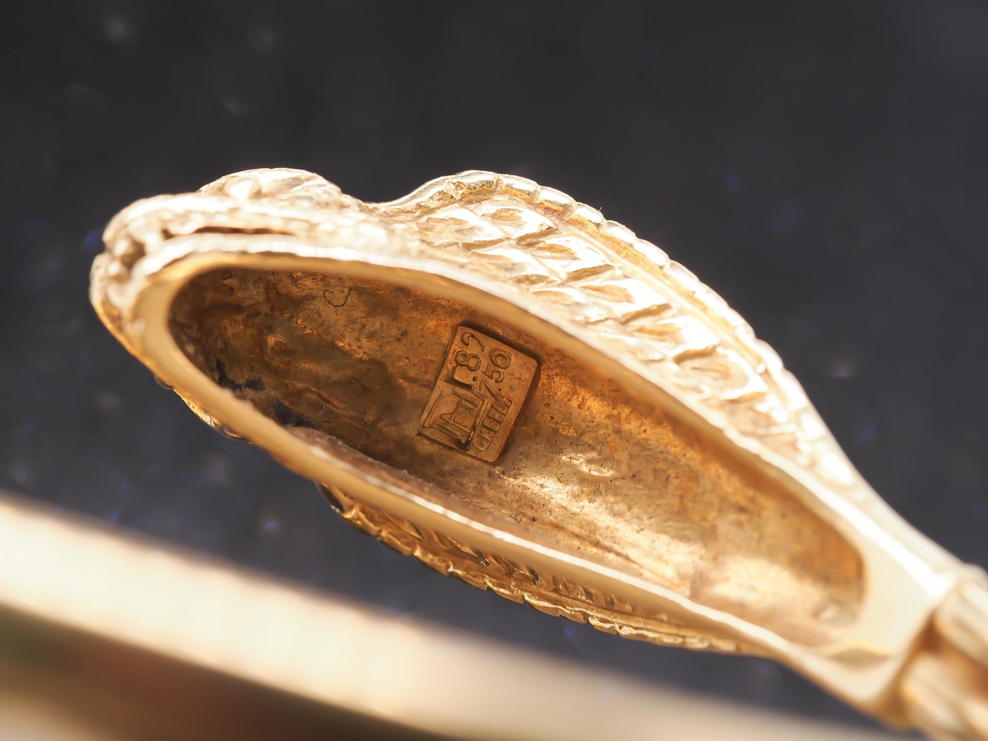Estate Vintage Greek 18K Gold Double Cobra Bangle - VHK#530a
