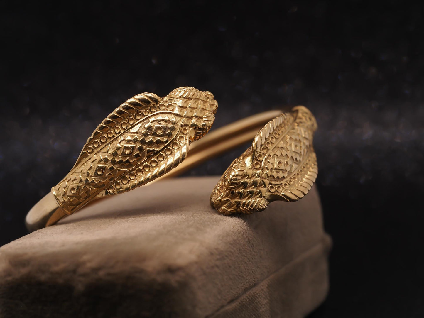 Estate Vintage Greek 18K Gold Double Cobra Bangle - VHK#530a