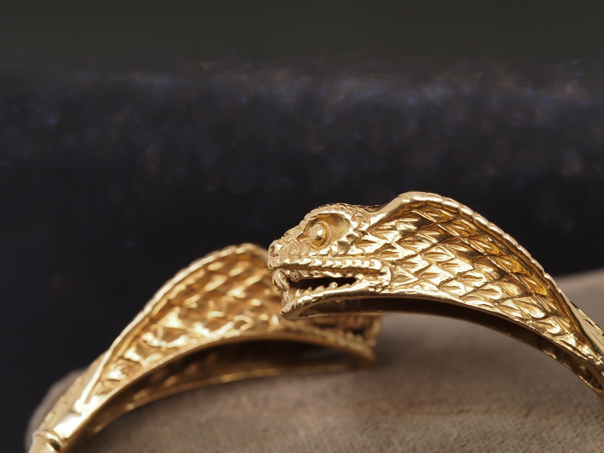 Estate Vintage Greek 18K Gold Double Cobra Bangle - VHK#530a