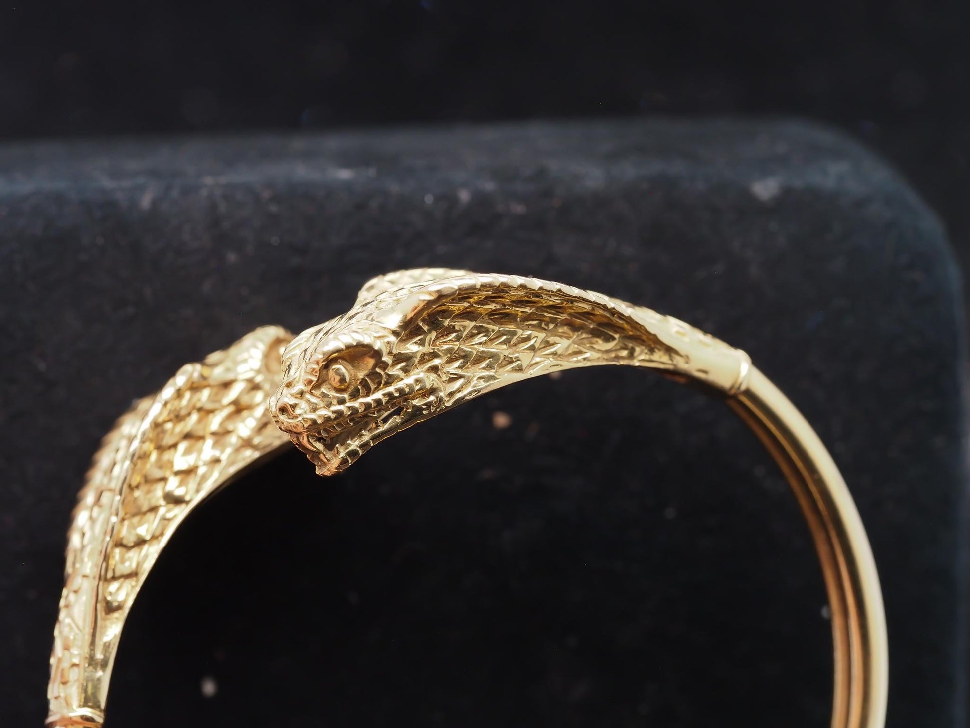 Estate Vintage Greek 18K Gold Double Cobra Bangle - VHK#530a