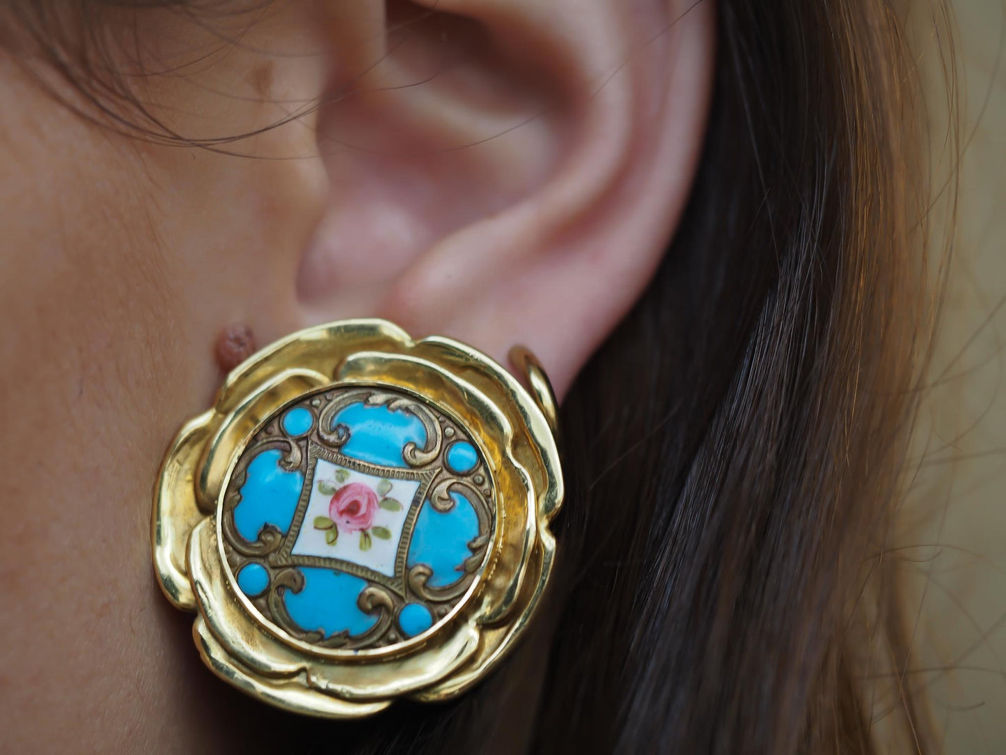 Estate 18K Yellow Gold Elizabeth Gage Enamel Painting Earrings - VHK#467a