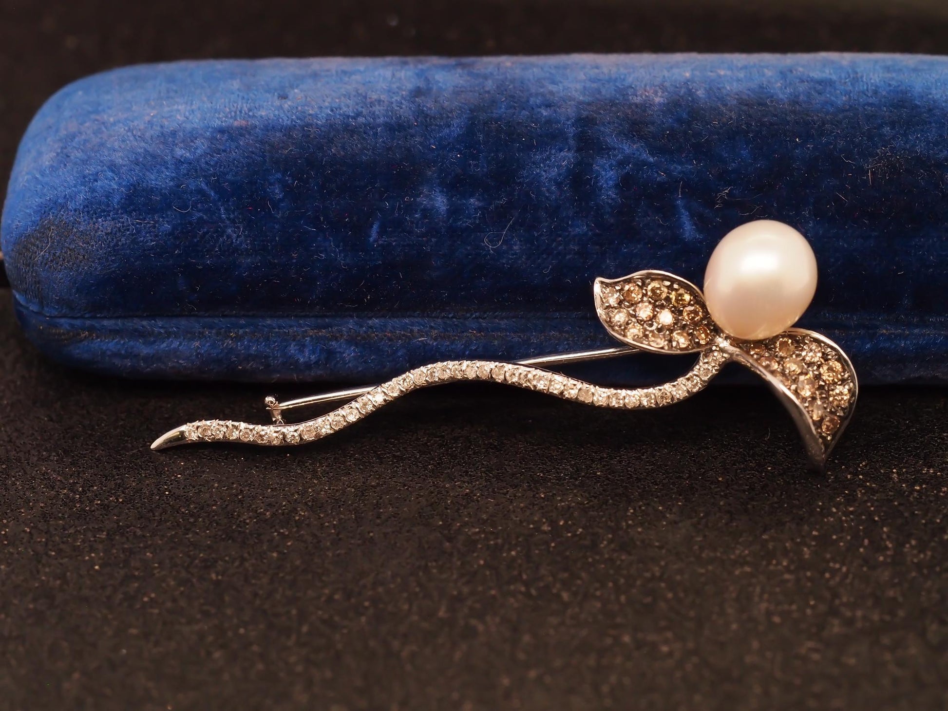 Estate 14K White Gold Pearl and Brown and White Diamond Flower Brooch - VHK#501b