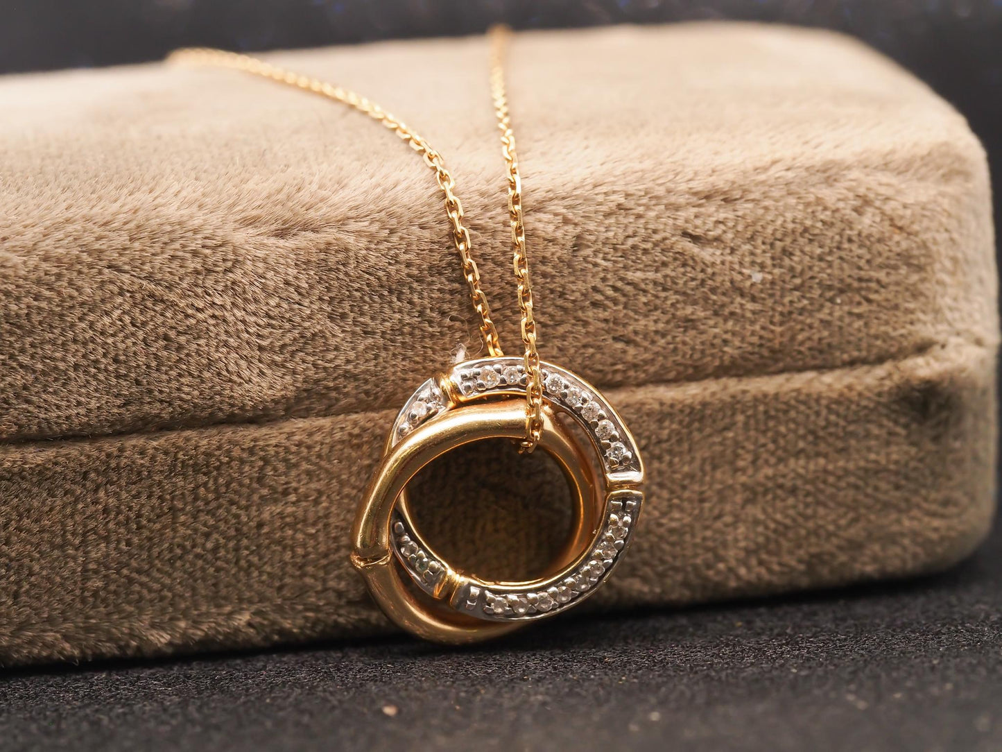 Estate John Hardy 18K Yellow Gold Bamboo Pave Diamond Interlocking Pendant