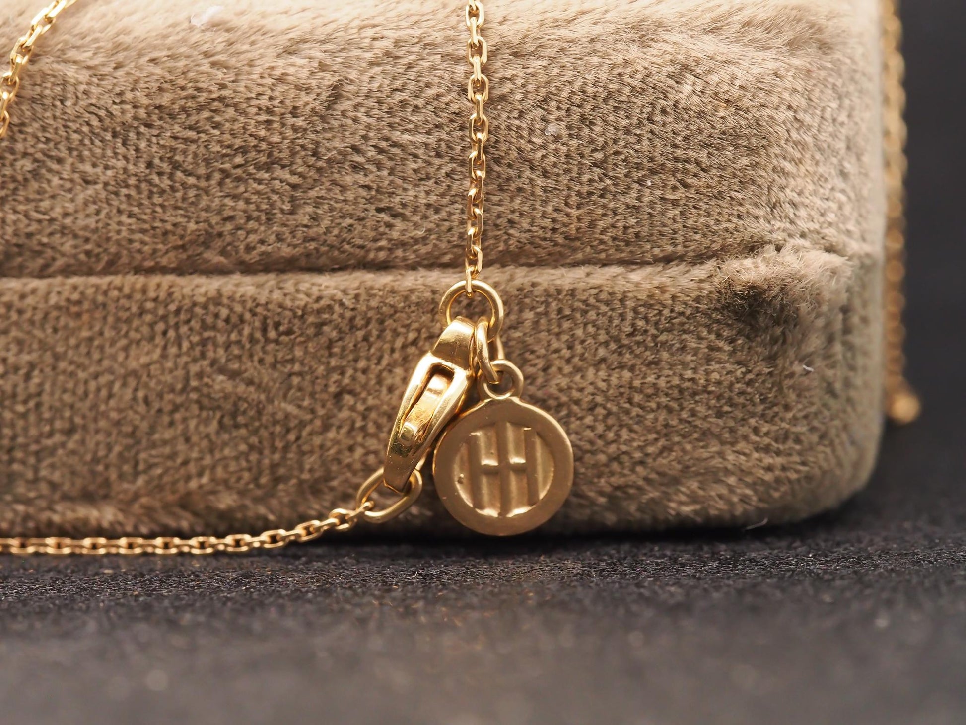 Estate John Hardy 18K Yellow Gold Bamboo Pave Diamond Interlocking Pendant