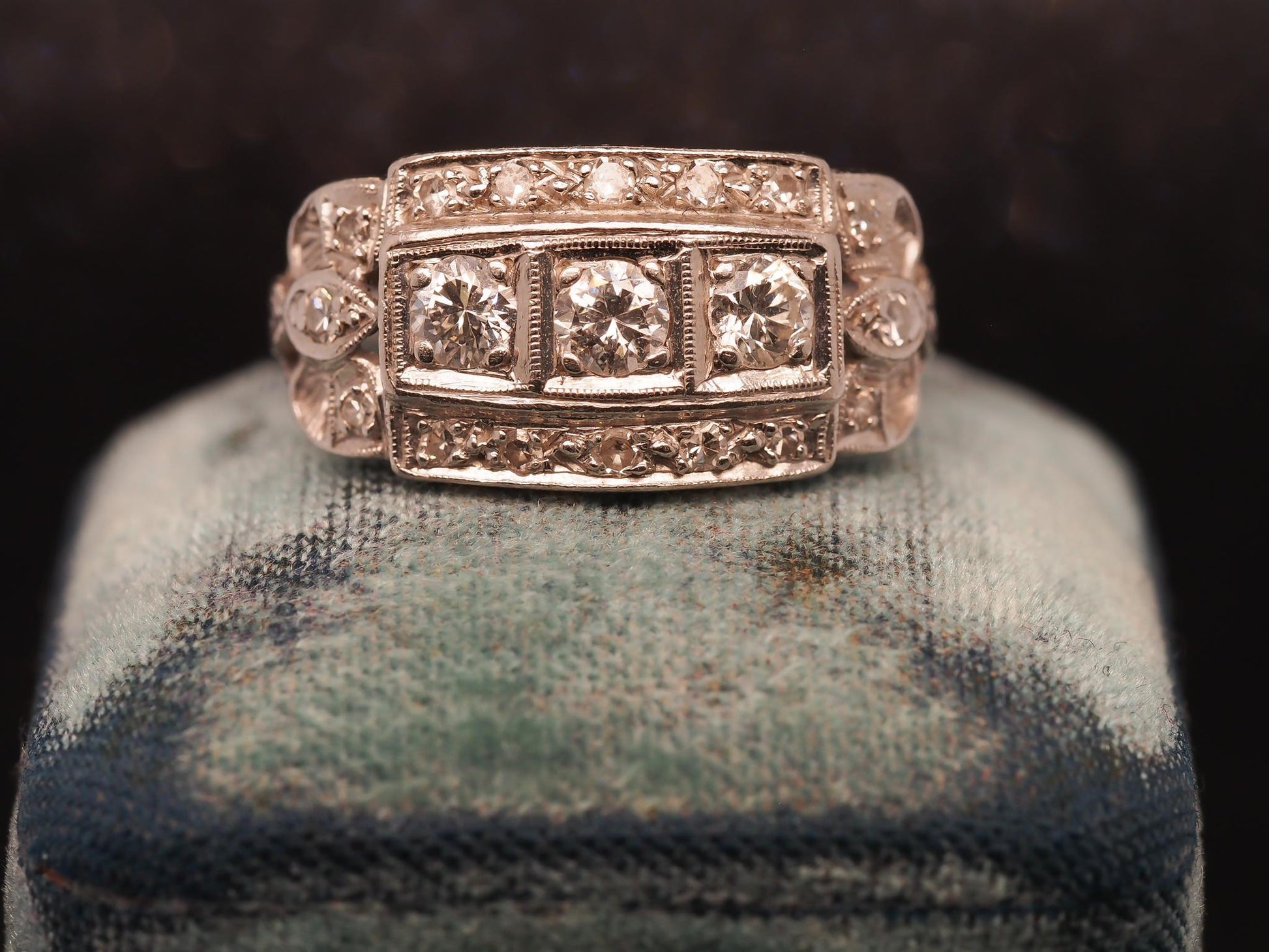 Estate Art Deco Platinum Diamond Ring - VHK#600A