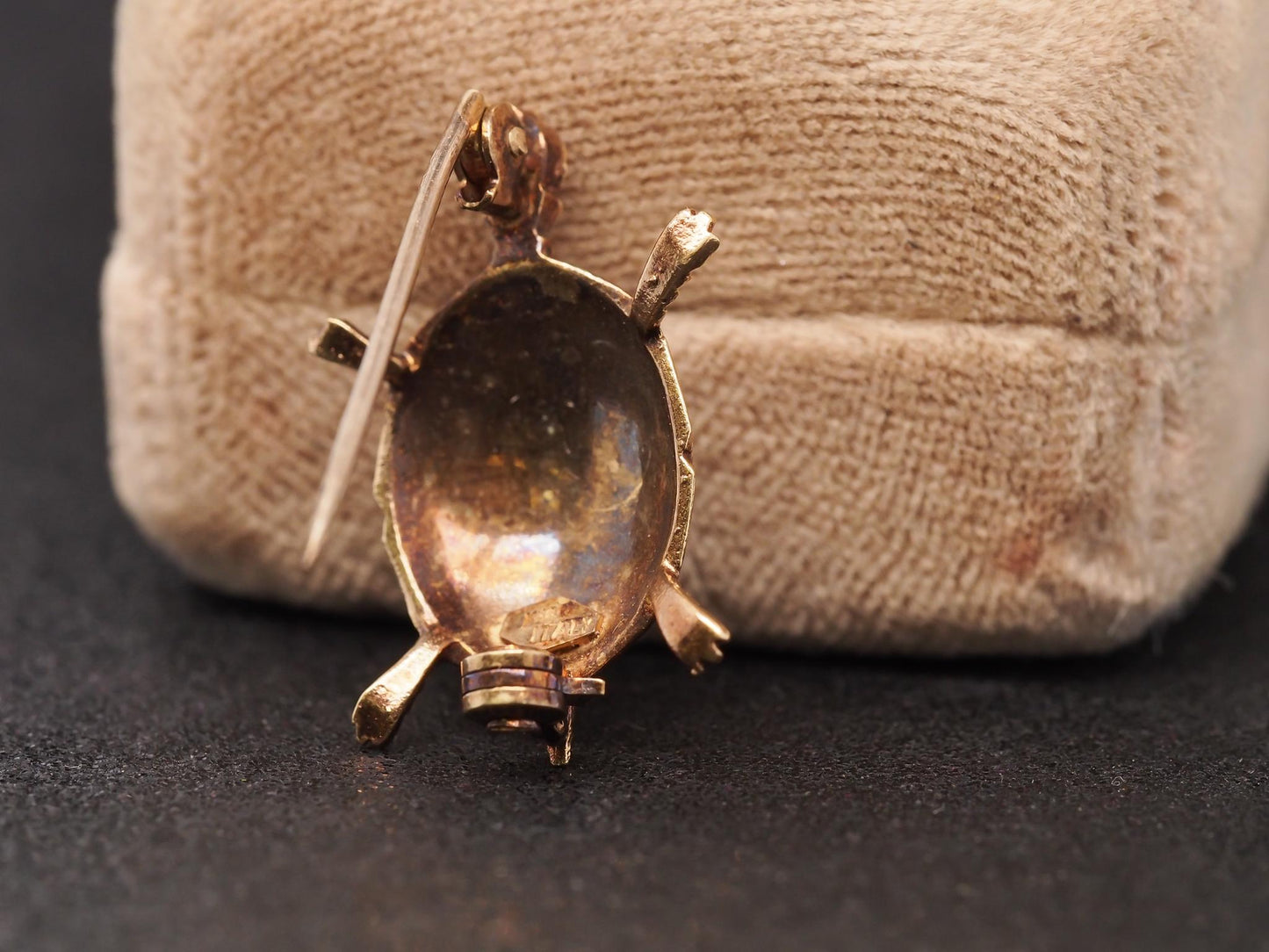 Estate 14K Yellow Gold Enamel Turtle Brooch Pin - VHK#675A
